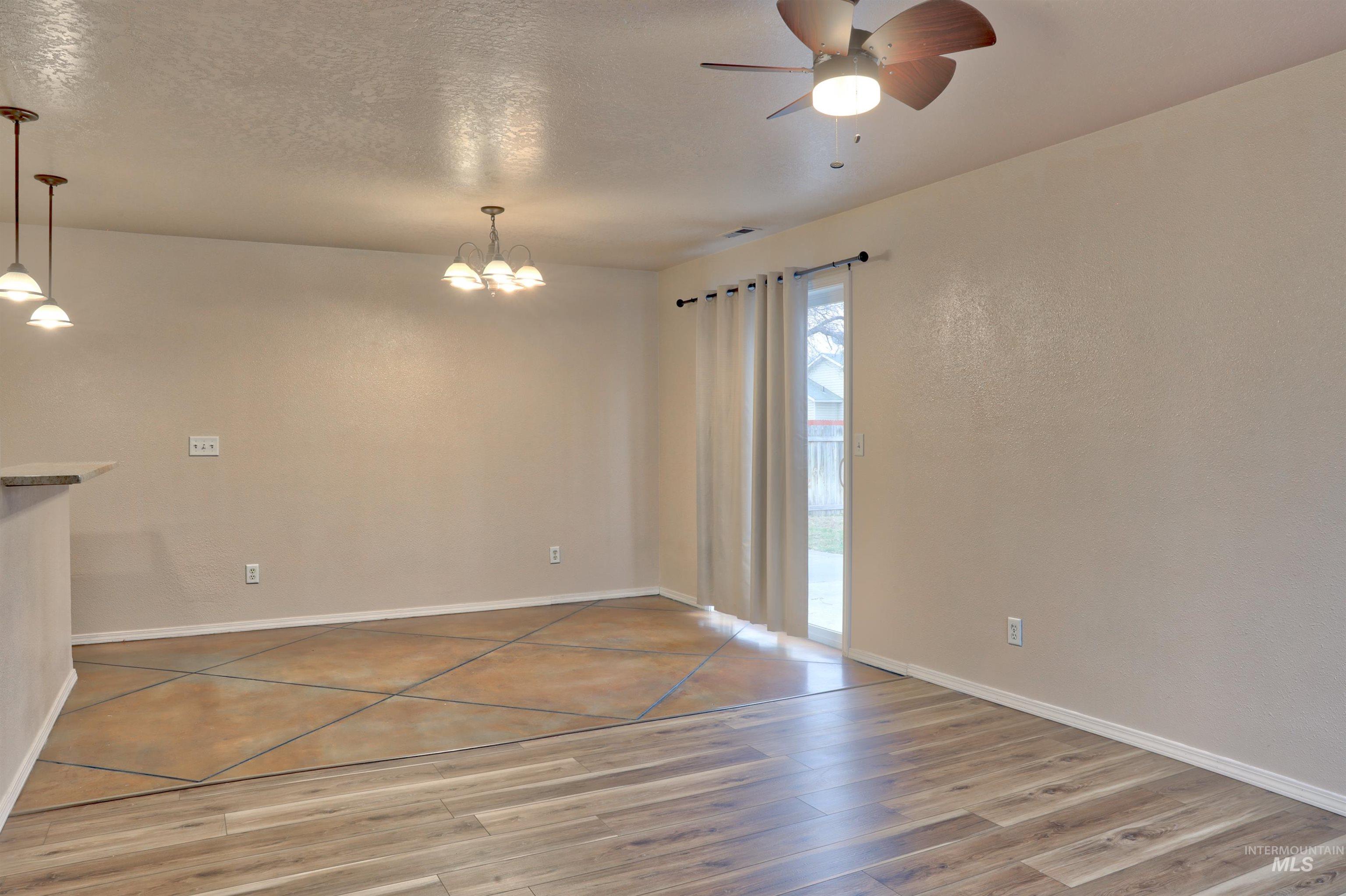 1409 W Orchard Ave, Nampa, Idaho 83651, 3 Bedrooms, 2 Bathrooms, Residential For Sale, Price $325,000,MLS 98972602