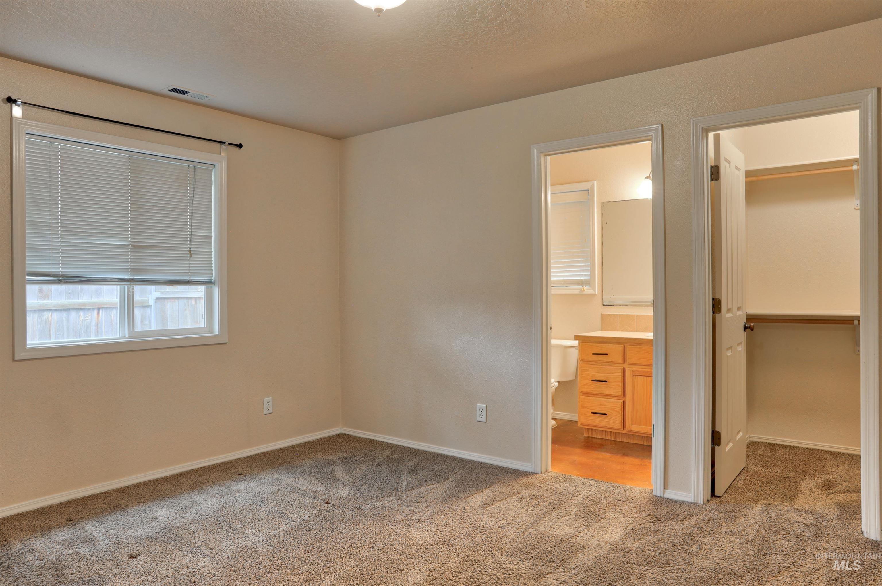 1409 W Orchard Ave, Nampa, Idaho 83651, 3 Bedrooms, 2 Bathrooms, Residential For Sale, Price $325,000,MLS 98972602