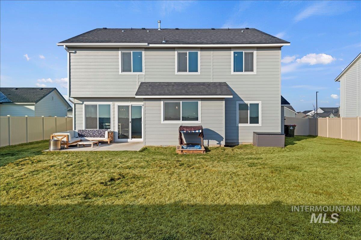 4086 N Kithnos Ave, Meridian, Idaho 83646, 5 Bedrooms, 2.5 Bathrooms, Residential For Sale, Price $575,000,MLS 98972603