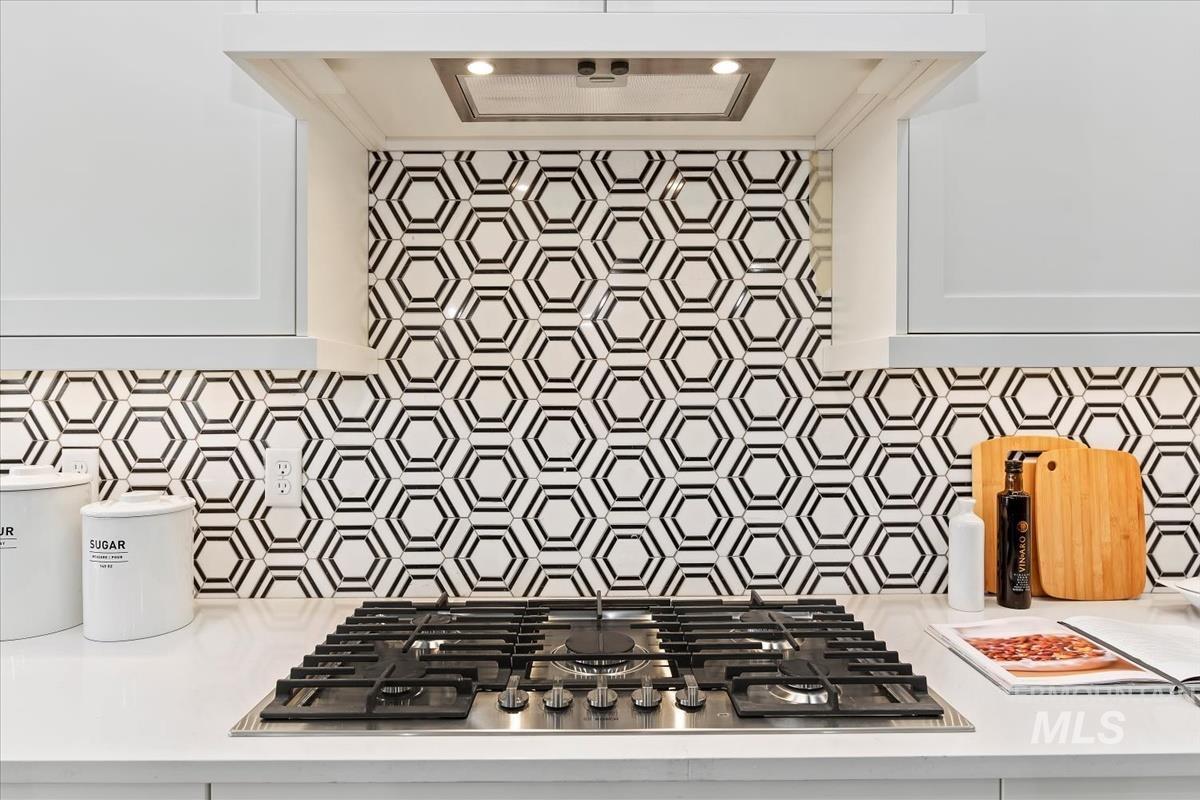 9953 S Peregrine Falcon Ave, Nampa, Idaho 83686, 3 Bedrooms, 3.5 Bathrooms, Residential For Sale, Price $979,900,MLS 98972604