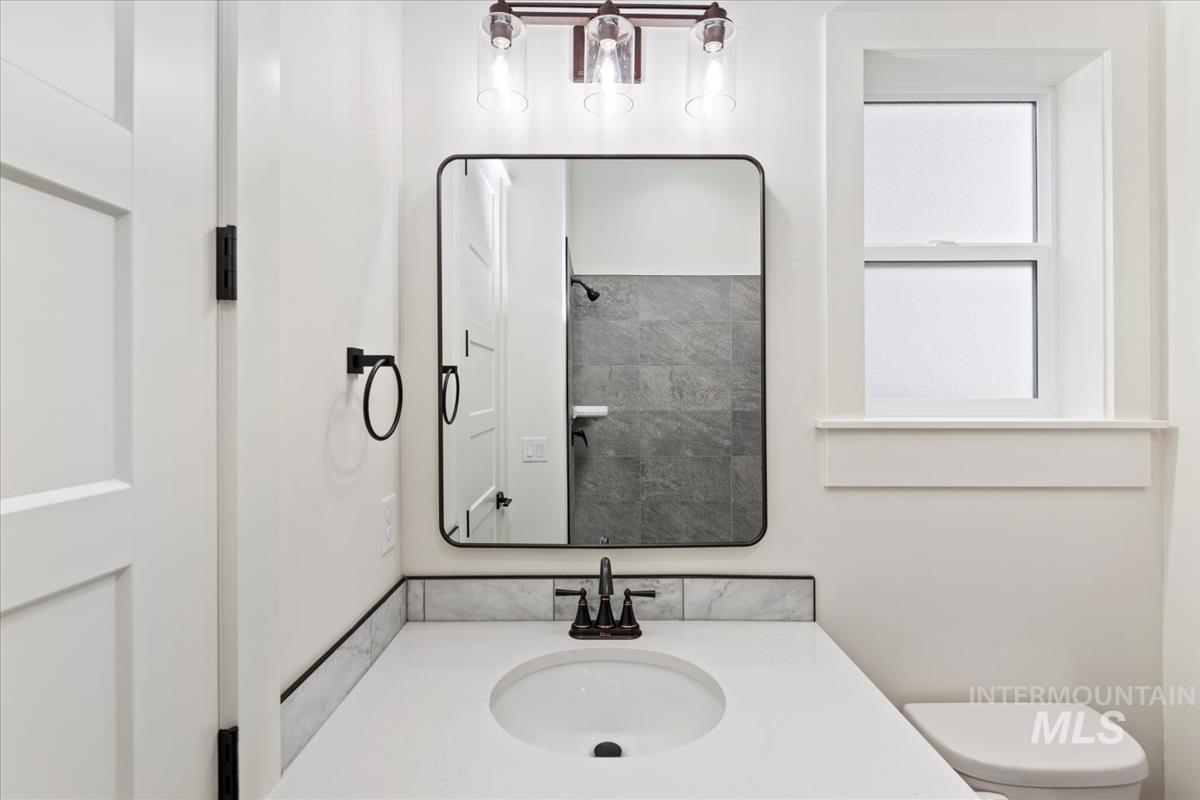 9953 S Peregrine Falcon Ave, Nampa, Idaho 83686, 3 Bedrooms, 3.5 Bathrooms, Residential For Sale, Price $979,900,MLS 98972604