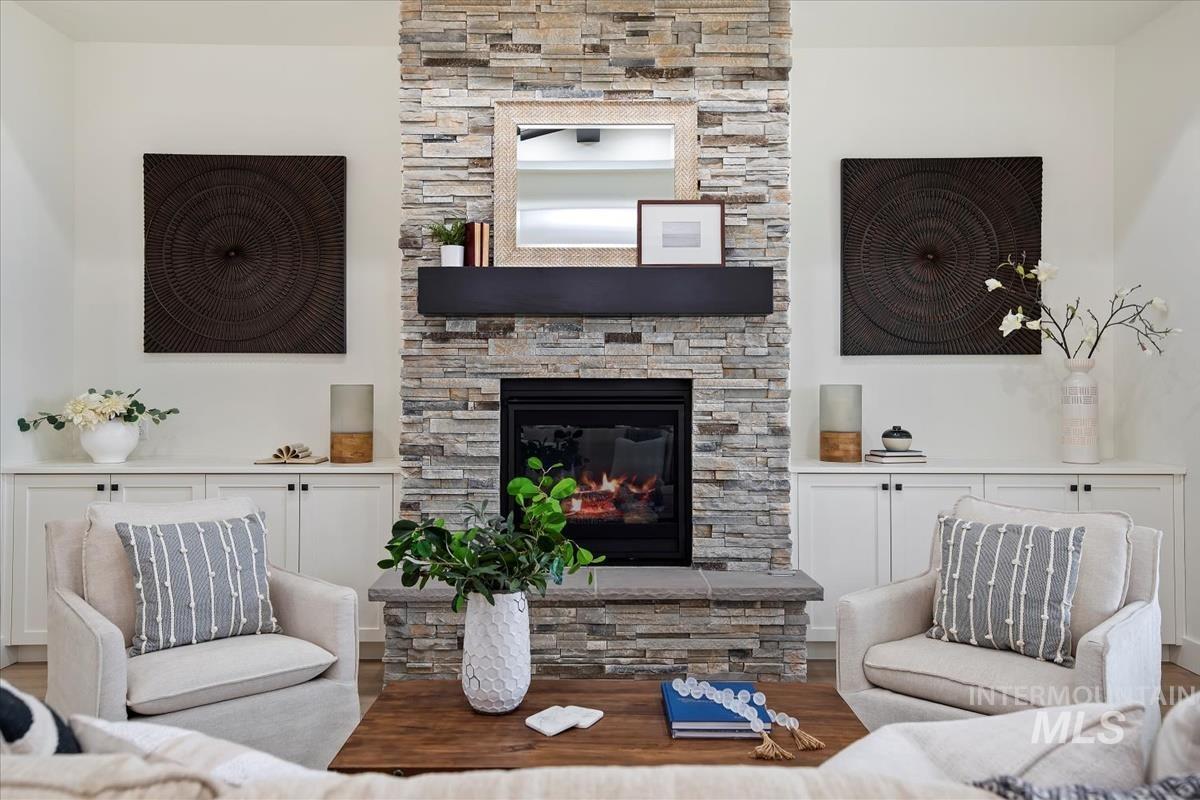 9953 S Peregrine Falcon Ave, Nampa, Idaho 83686, 3 Bedrooms, 3.5 Bathrooms, Residential For Sale, Price $979,900,MLS 98972604