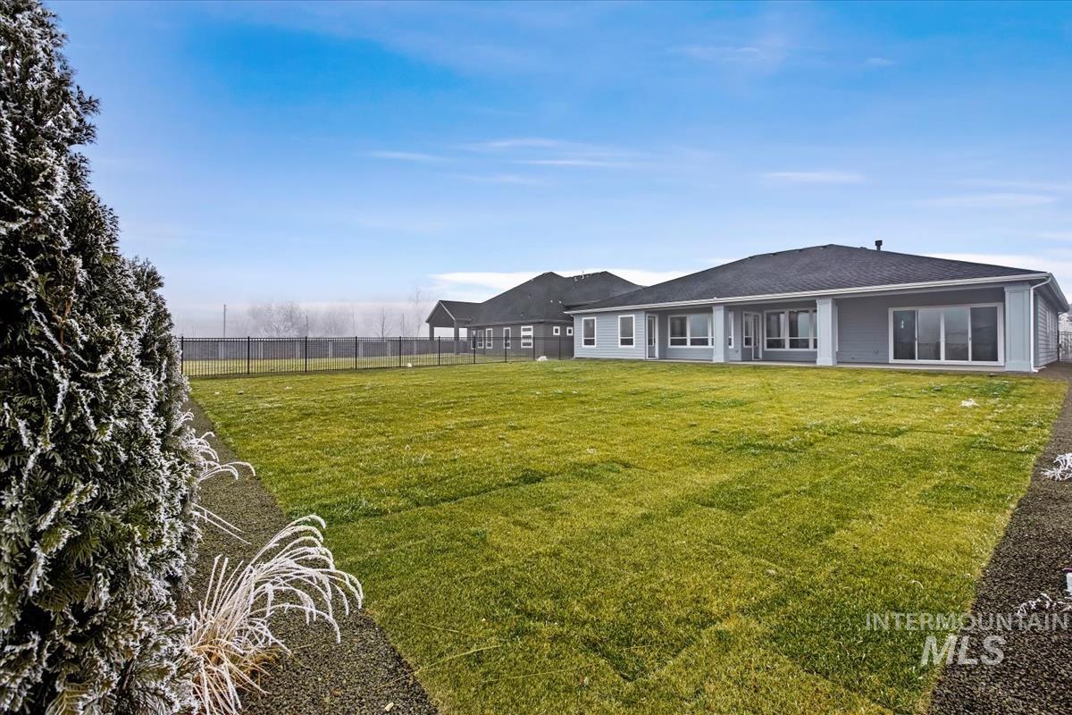 9953 S Peregrine Falcon Ave, Nampa, Idaho 83686, 3 Bedrooms, 3.5 Bathrooms, Residential For Sale, Price $979,900,MLS 98972604