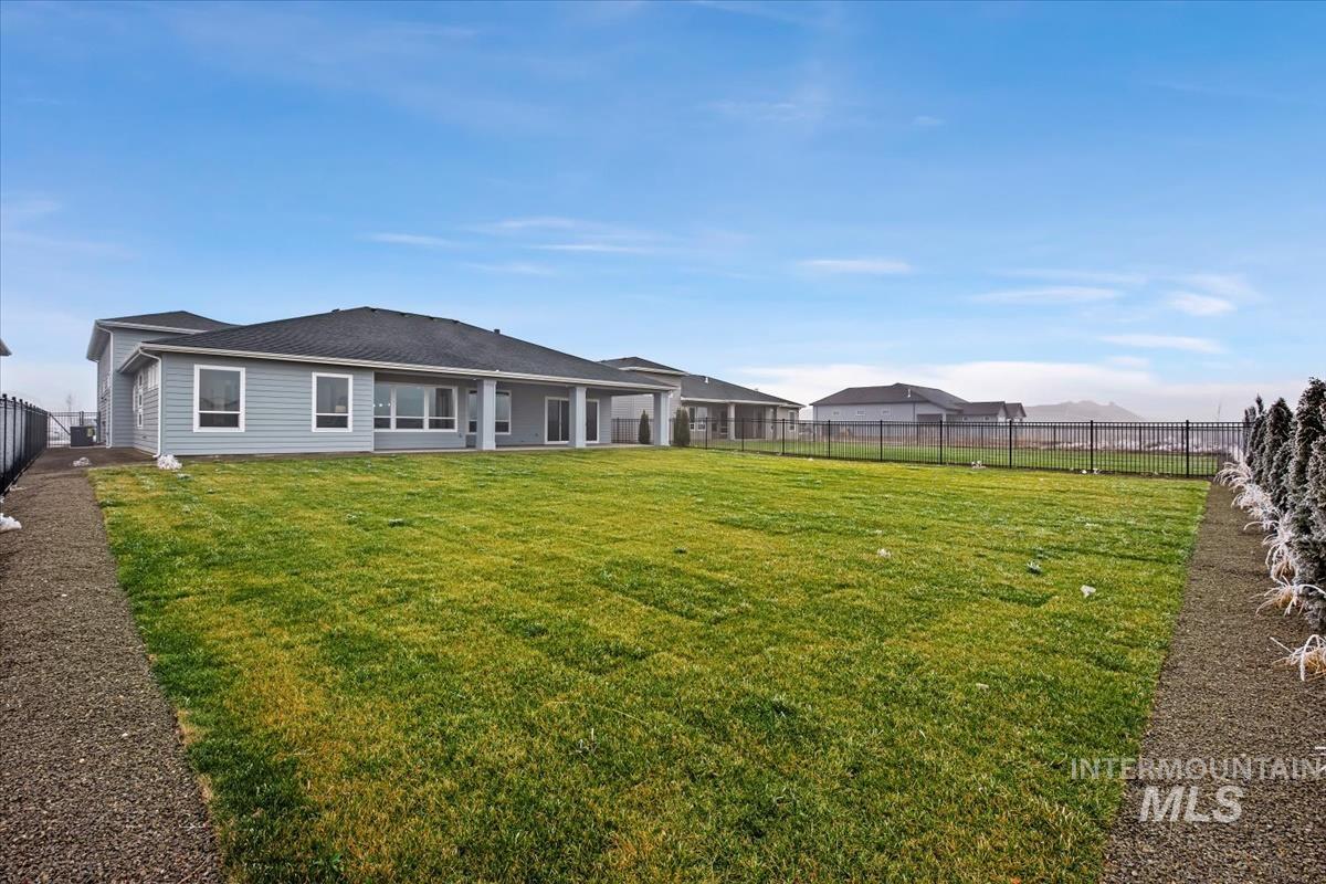 9953 S Peregrine Falcon Ave, Nampa, Idaho 83686, 3 Bedrooms, 3.5 Bathrooms, Residential For Sale, Price $979,900,MLS 98972604