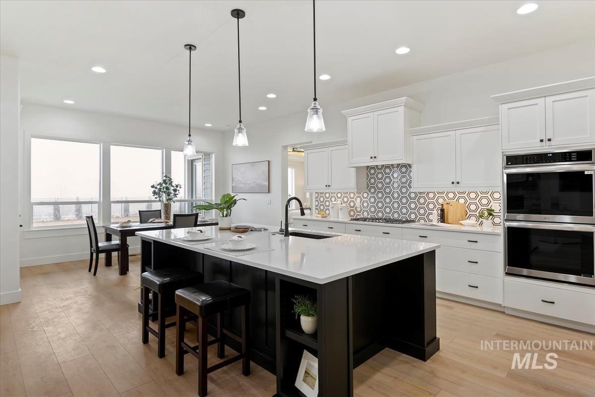 9953 S Peregrine Falcon Ave, Nampa, Idaho 83686, 3 Bedrooms, 3.5 Bathrooms, Residential For Sale, Price $979,900,MLS 98972604