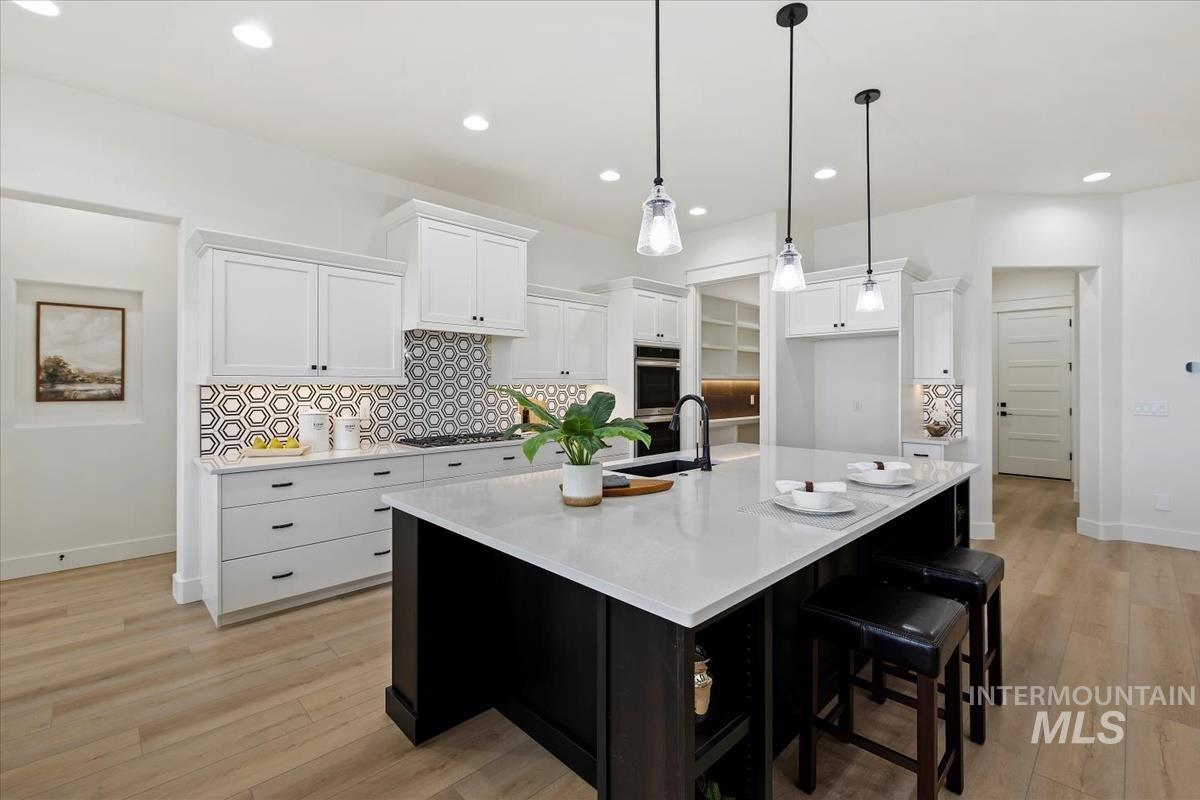 9953 S Peregrine Falcon Ave, Nampa, Idaho 83686, 3 Bedrooms, 3.5 Bathrooms, Residential For Sale, Price $979,900,MLS 98972604