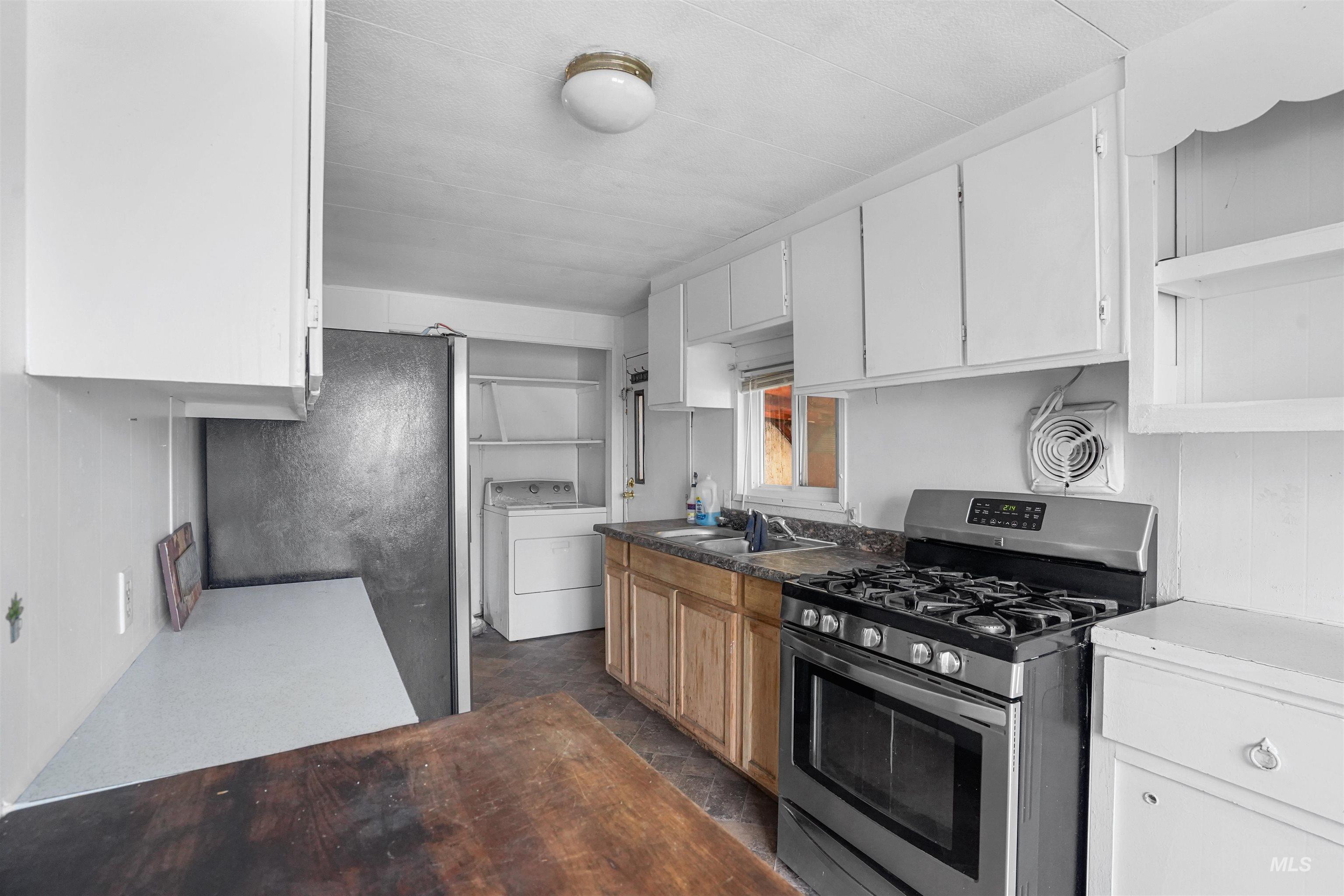 757 Normal Ave. #C-6, Burley, Idaho 83318, 3 Bedrooms, 1 Bathroom, Residential For Sale, Price $40,000,MLS 98972605