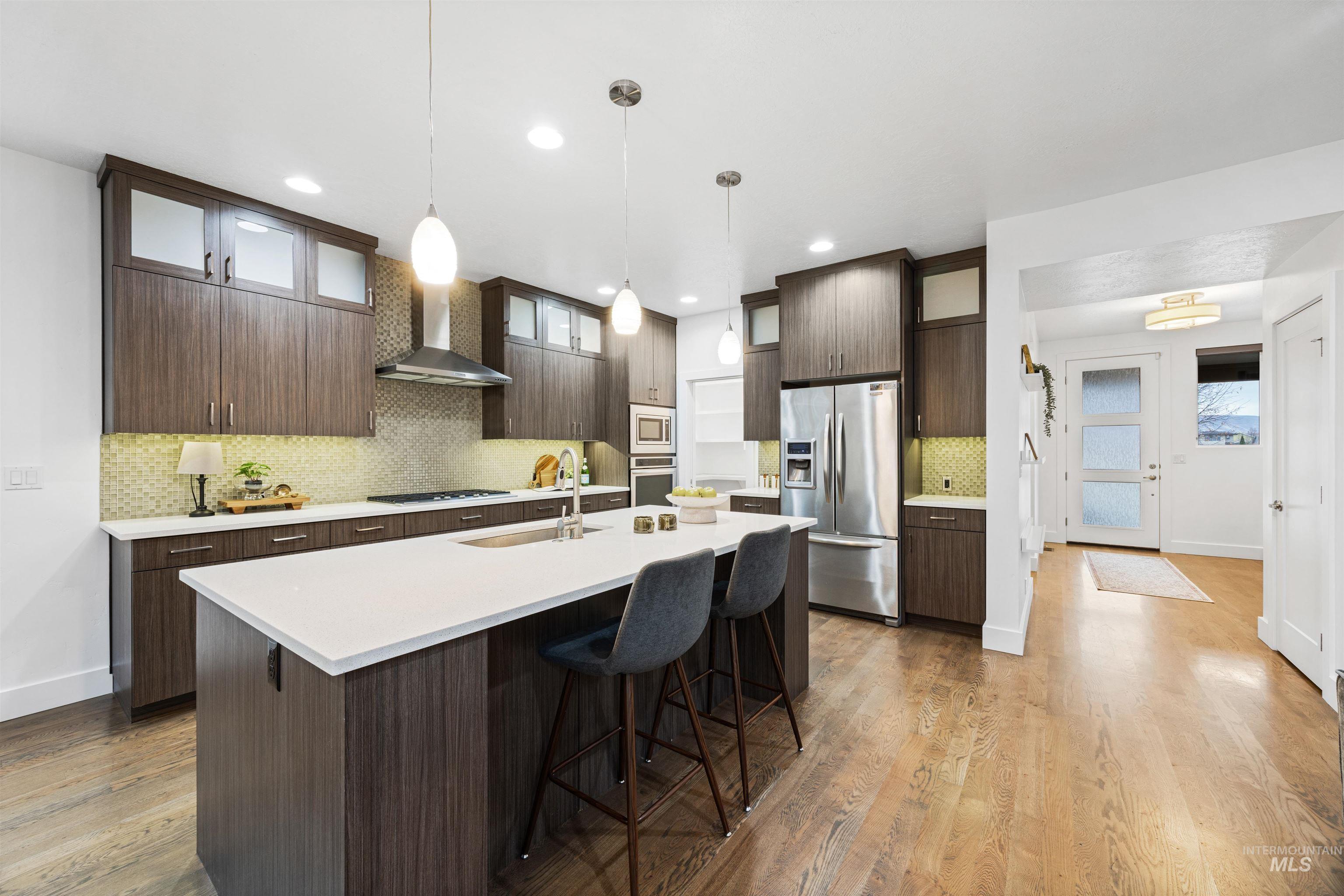 3103 S Old Hickory Way, Boise, Idaho 83716, 5 Bedrooms, 3.5 Bathrooms, Residential For Sale, Price $899,000,MLS 98972606