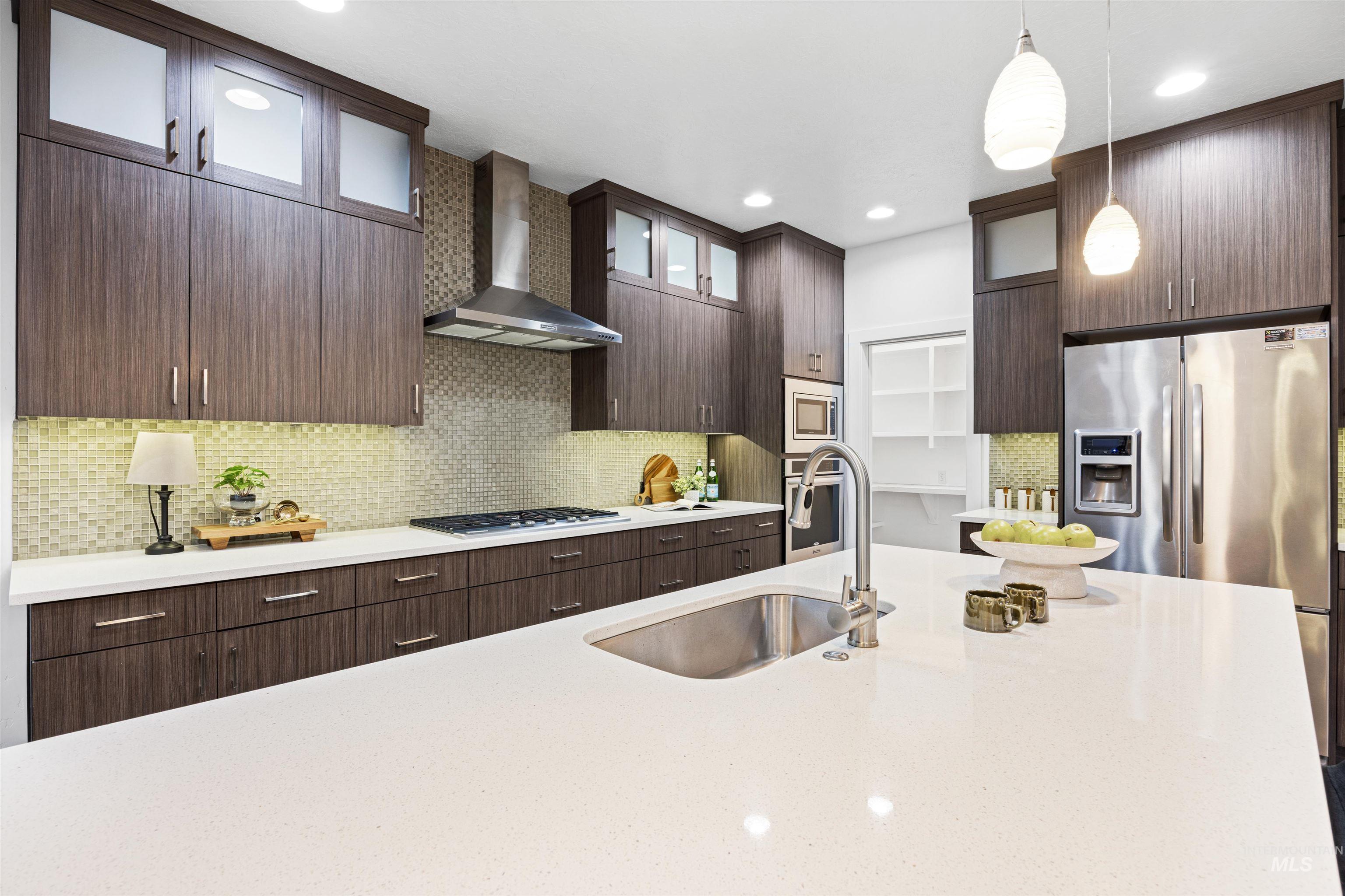 3103 S Old Hickory Way, Boise, Idaho 83716, 5 Bedrooms, 3.5 Bathrooms, Residential For Sale, Price $899,000,MLS 98972606