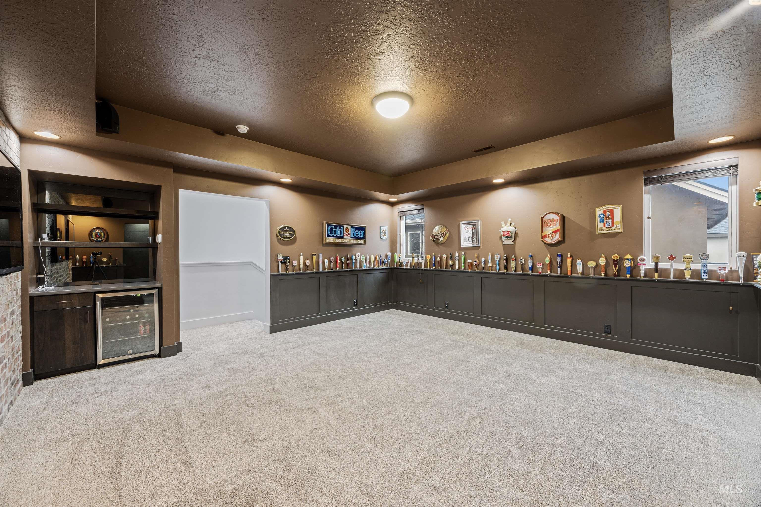 3103 S Old Hickory Way, Boise, Idaho 83716, 5 Bedrooms, 3.5 Bathrooms, Residential For Sale, Price $899,000,MLS 98972606