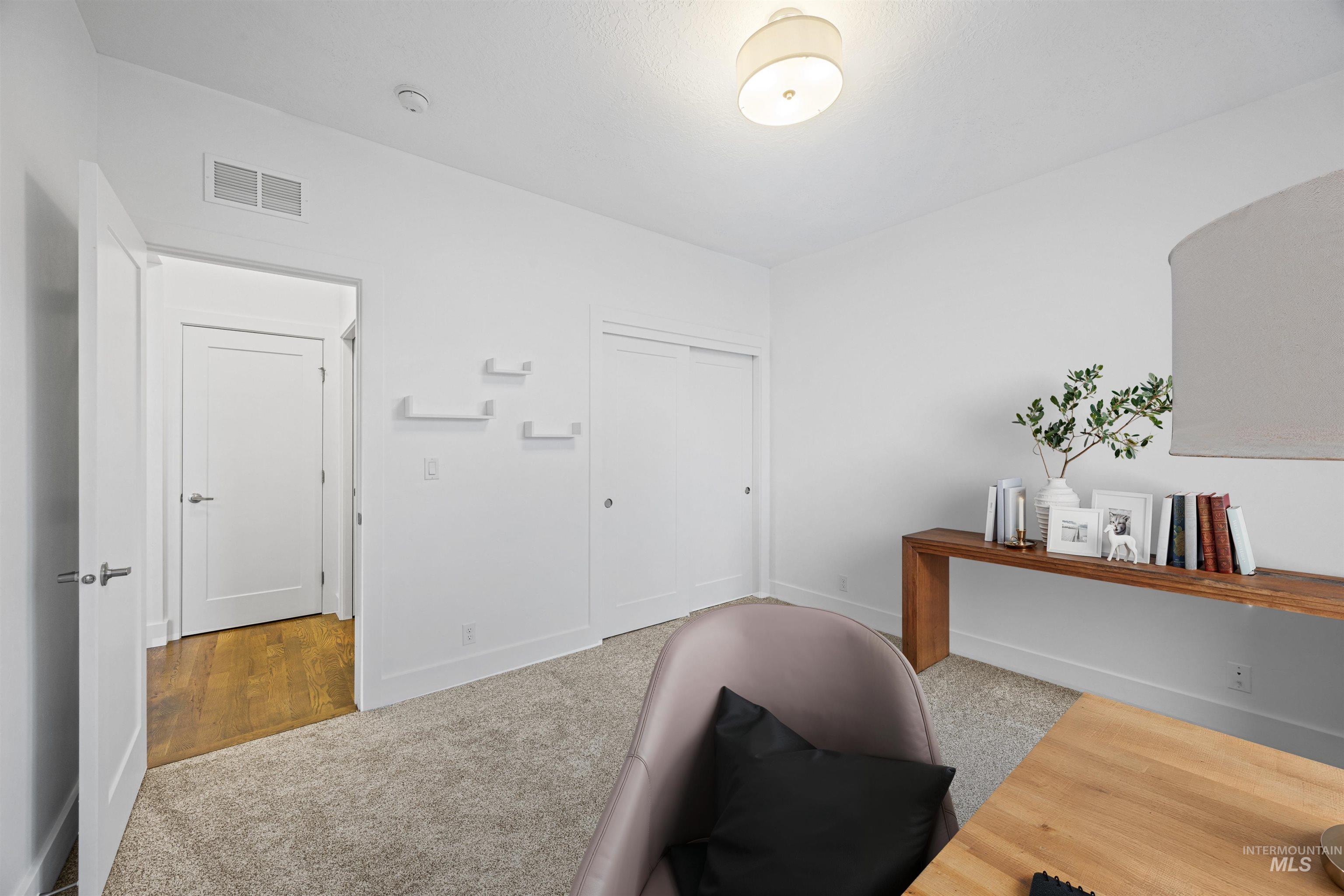 3103 S Old Hickory Way, Boise, Idaho 83716, 5 Bedrooms, 3.5 Bathrooms, Residential For Sale, Price $899,000,MLS 98972606