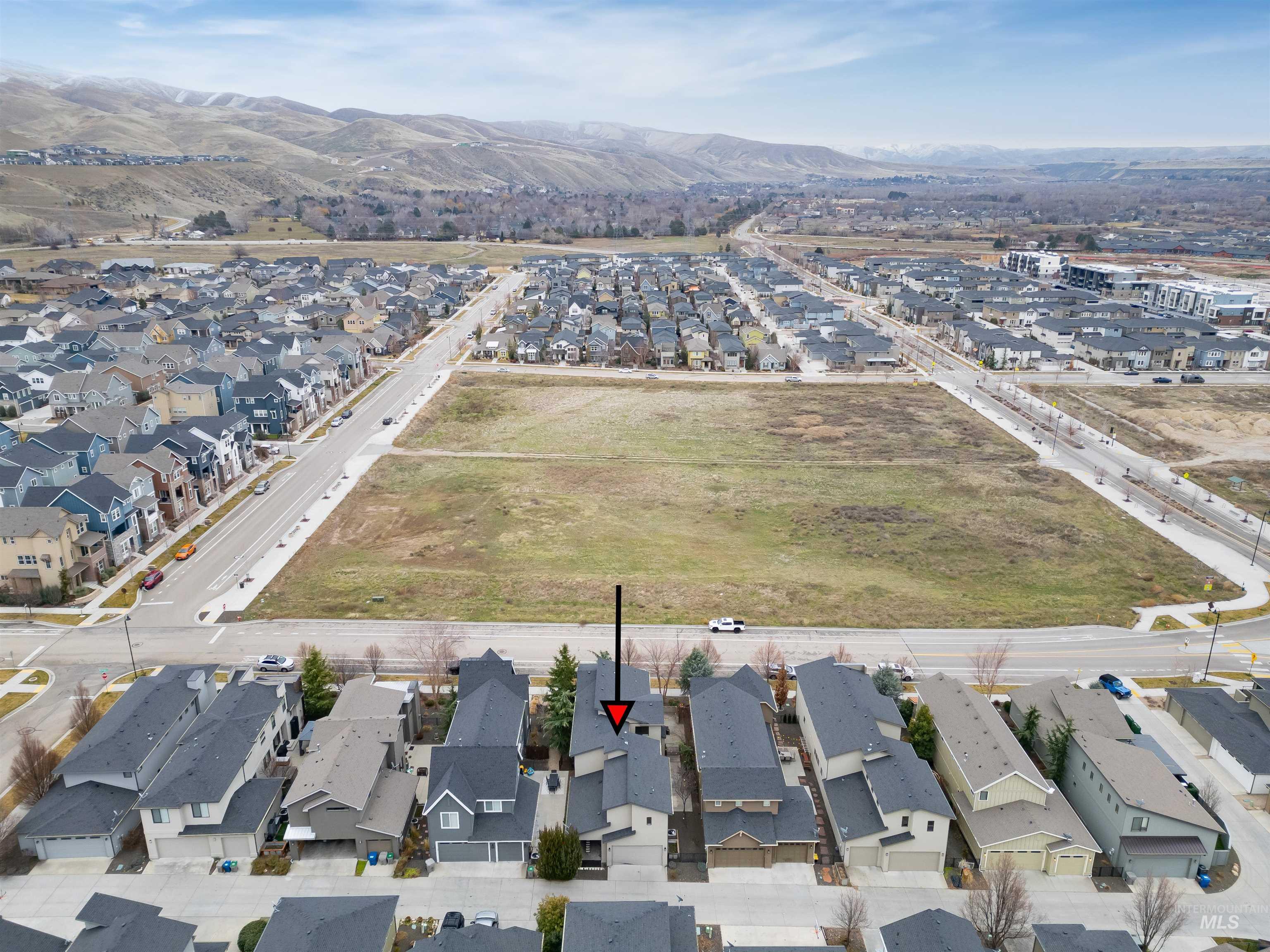 3103 S Old Hickory Way, Boise, Idaho 83716, 5 Bedrooms, 3.5 Bathrooms, Residential For Sale, Price $899,000,MLS 98972606