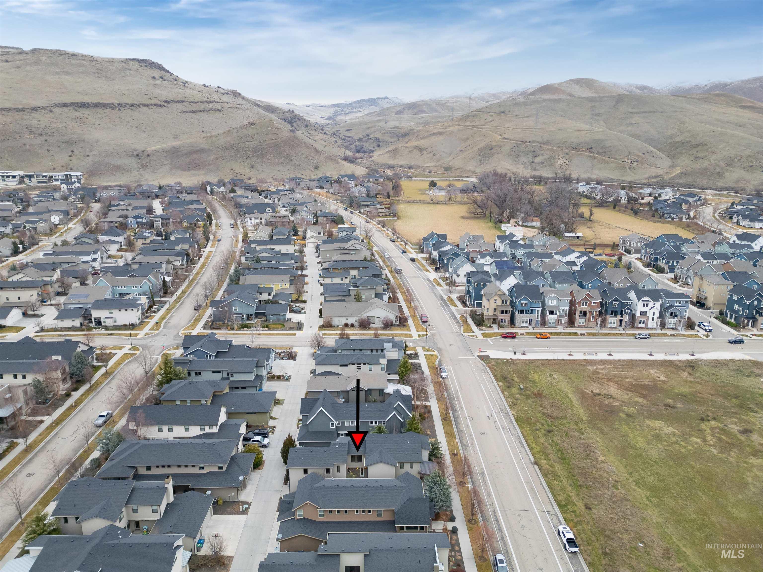 3103 S Old Hickory Way, Boise, Idaho 83716, 5 Bedrooms, 3.5 Bathrooms, Residential For Sale, Price $899,000,MLS 98972606