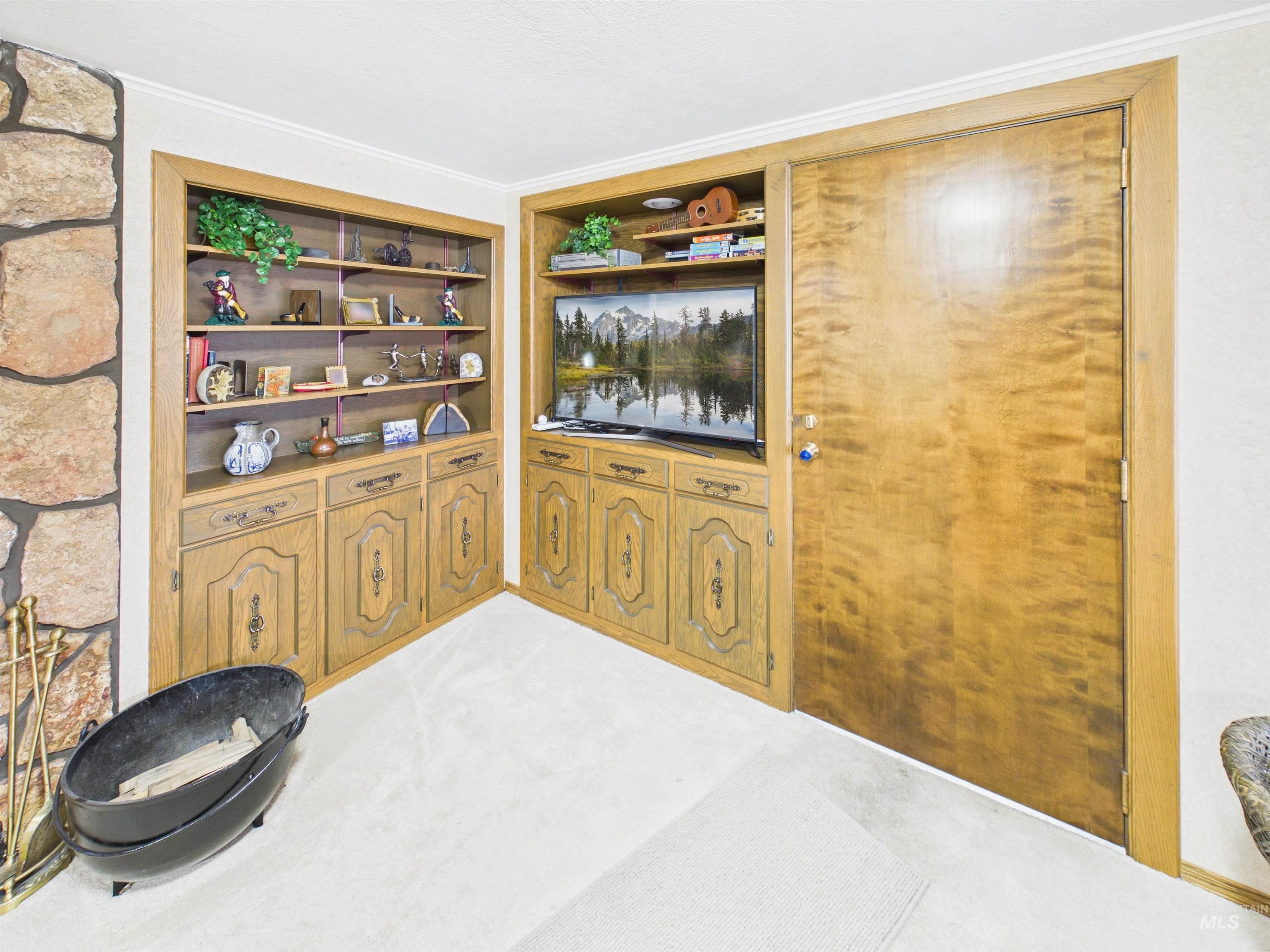 34 Van Engelen Road, Burley, Idaho 83318, 3 Bedrooms, 4 Bathrooms, Residential For Sale, Price $1,250,000,MLS 98972607