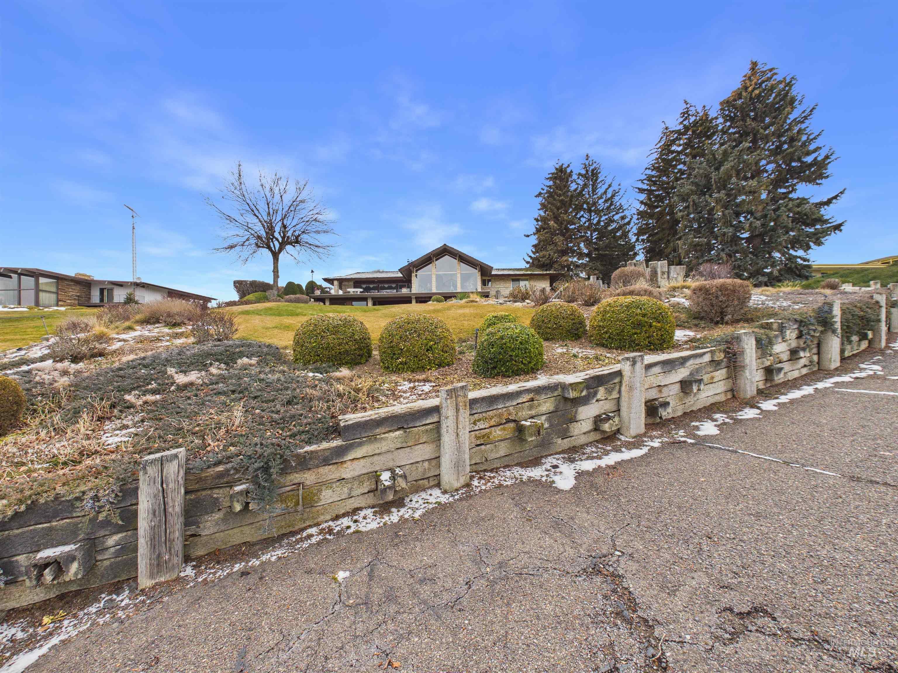 34 Van Engelen Road, Burley, Idaho 83318, 3 Bedrooms, 4 Bathrooms, Residential For Sale, Price $1,250,000,MLS 98972607