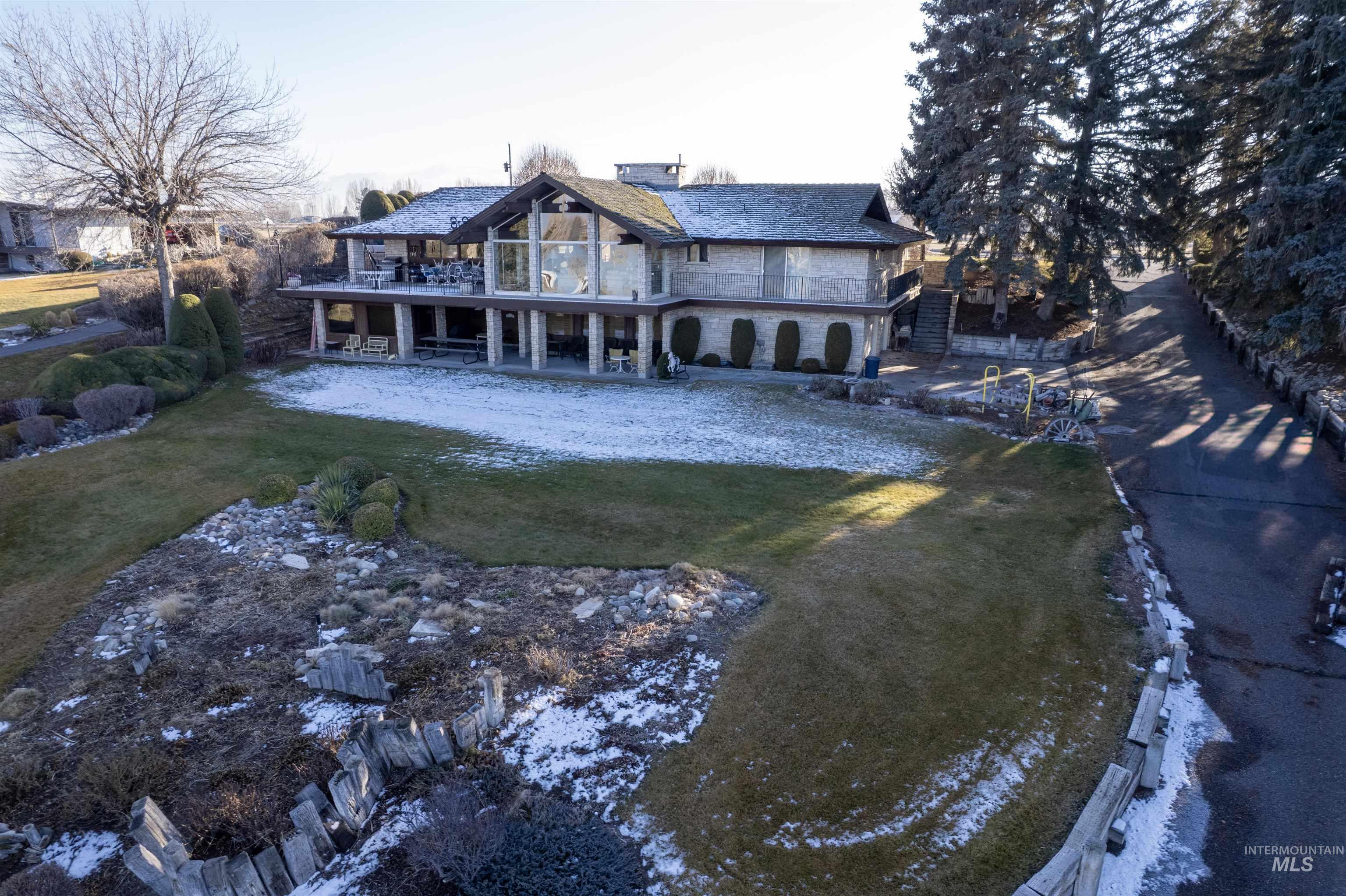 35 Van Engelen Road, Burley, Idaho 83318, 3 Bedrooms, 4 Bathrooms, Residential For Sale, Price $1,250,000,MLS 98972607