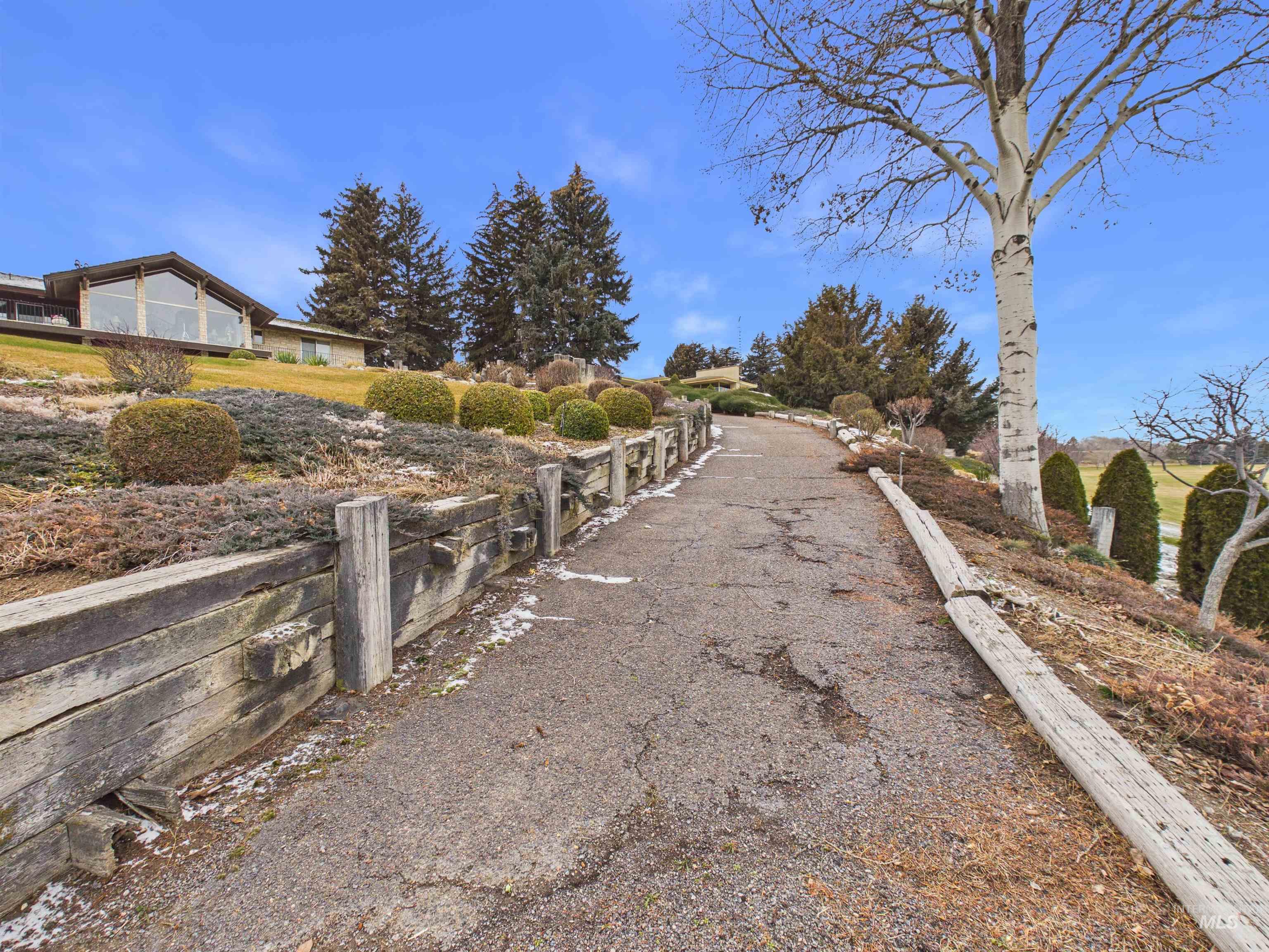 34 Van Engelen Road, Burley, Idaho 83318, 3 Bedrooms, 4 Bathrooms, Residential For Sale, Price $1,250,000,MLS 98972607