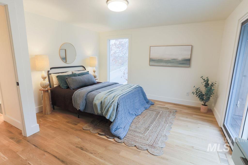 4756 Bitterbrush, Boise, Idaho 83703, 3 Bedrooms, 2 Bathrooms, Residential For Sale, Price $454,900,MLS 98972608