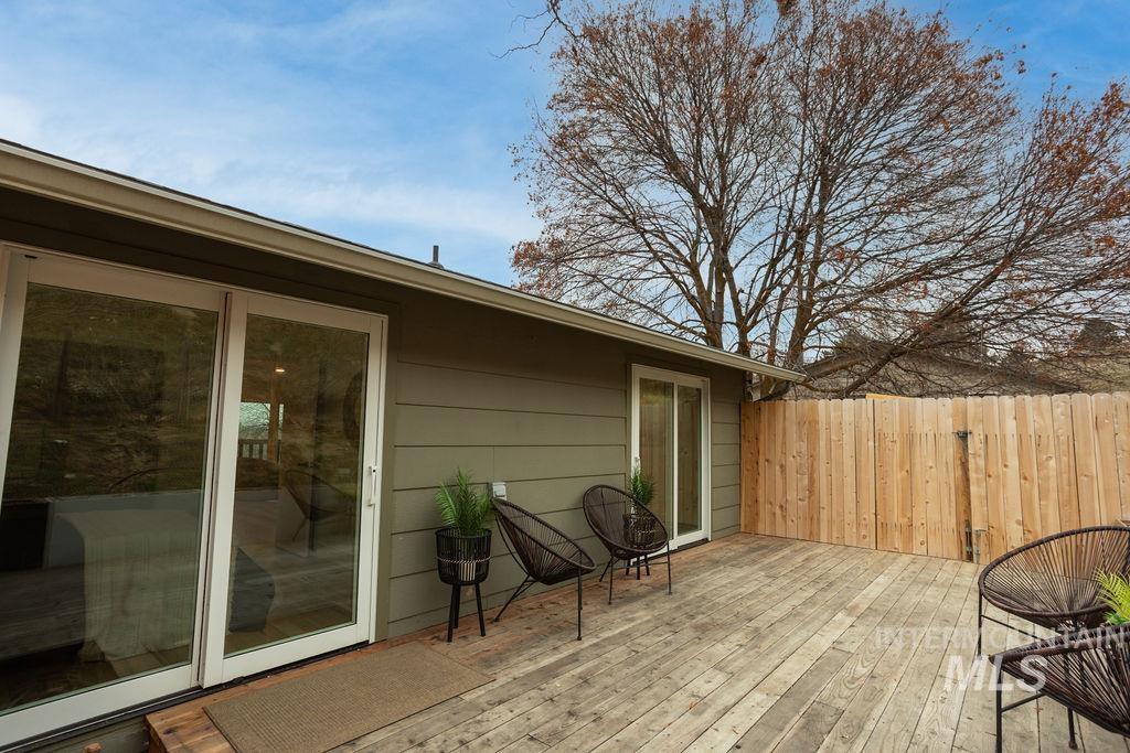 4756 Bitterbrush, Boise, Idaho 83703, 3 Bedrooms, 2 Bathrooms, Residential For Sale, Price $454,900,MLS 98972608