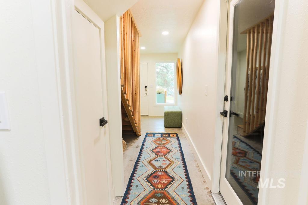 4756 Bitterbrush, Boise, Idaho 83703, 3 Bedrooms, 2 Bathrooms, Residential For Sale, Price $454,900,MLS 98972608