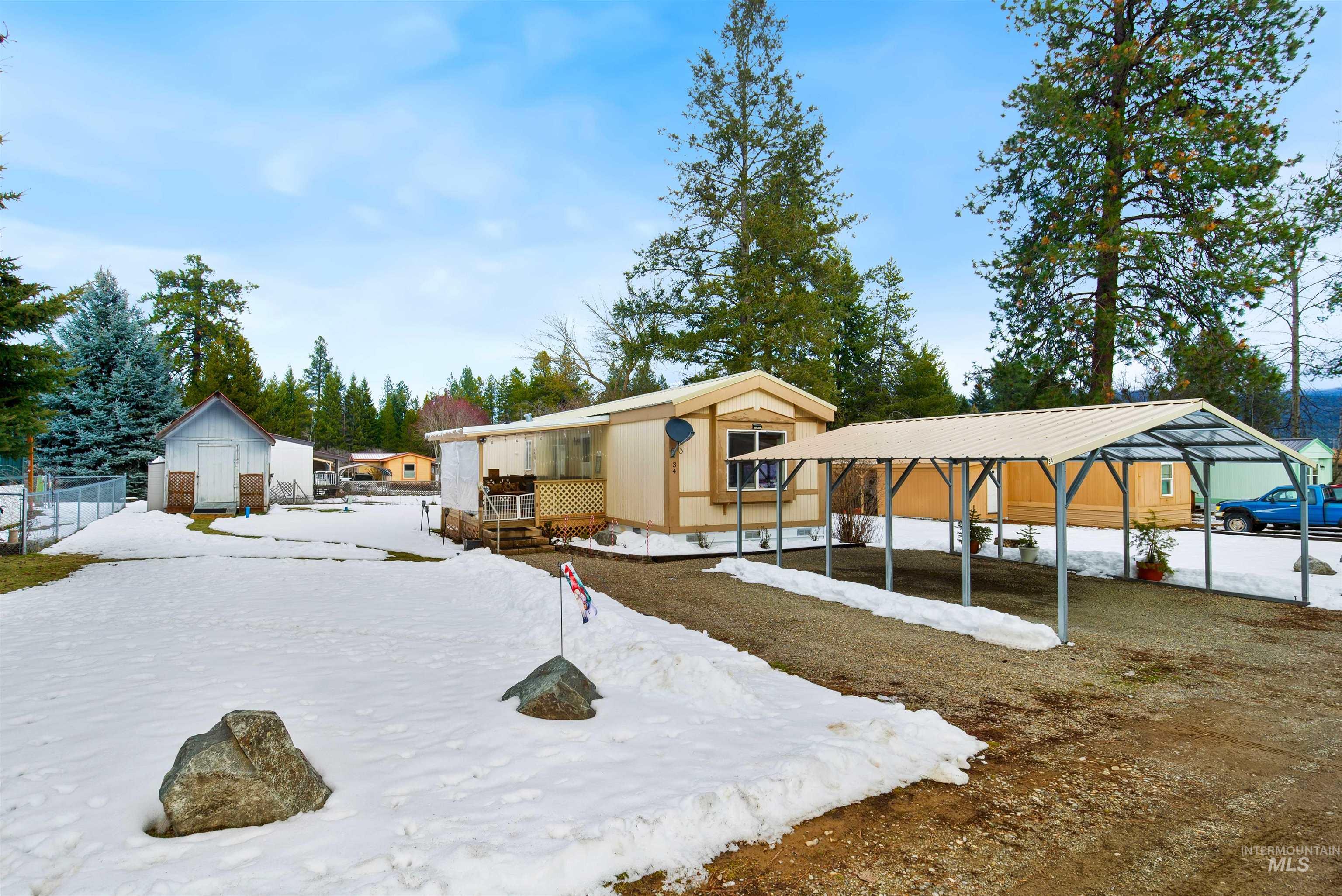 469010 Highway 95, Sagle, Idaho 83860, 2 Bedrooms, 2 Bathrooms, Residential For Sale, Price $174,900,MLS 98972610