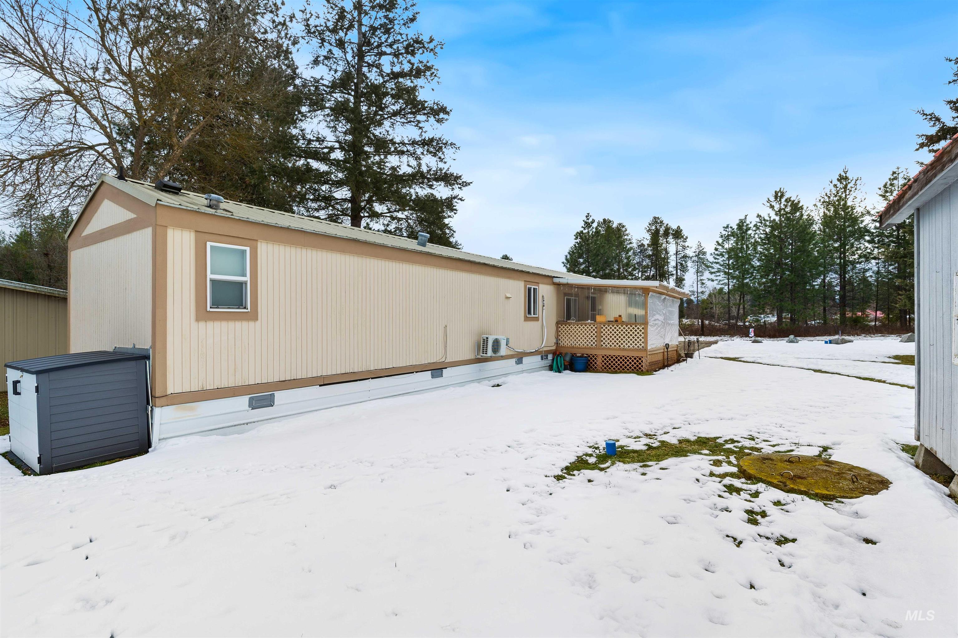 469010 Highway 95, Sagle, Idaho 83860, 2 Bedrooms, 2 Bathrooms, Residential For Sale, Price $174,900,MLS 98972610