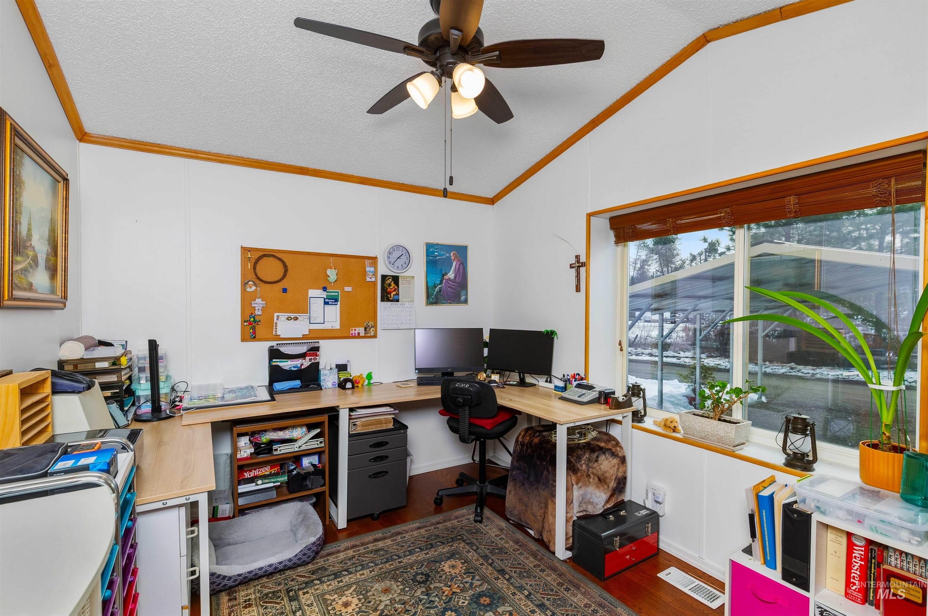 469010 Highway 95, Sagle, Idaho 83860, 2 Bedrooms, 2 Bathrooms, Residential For Sale, Price $174,900,MLS 98972610