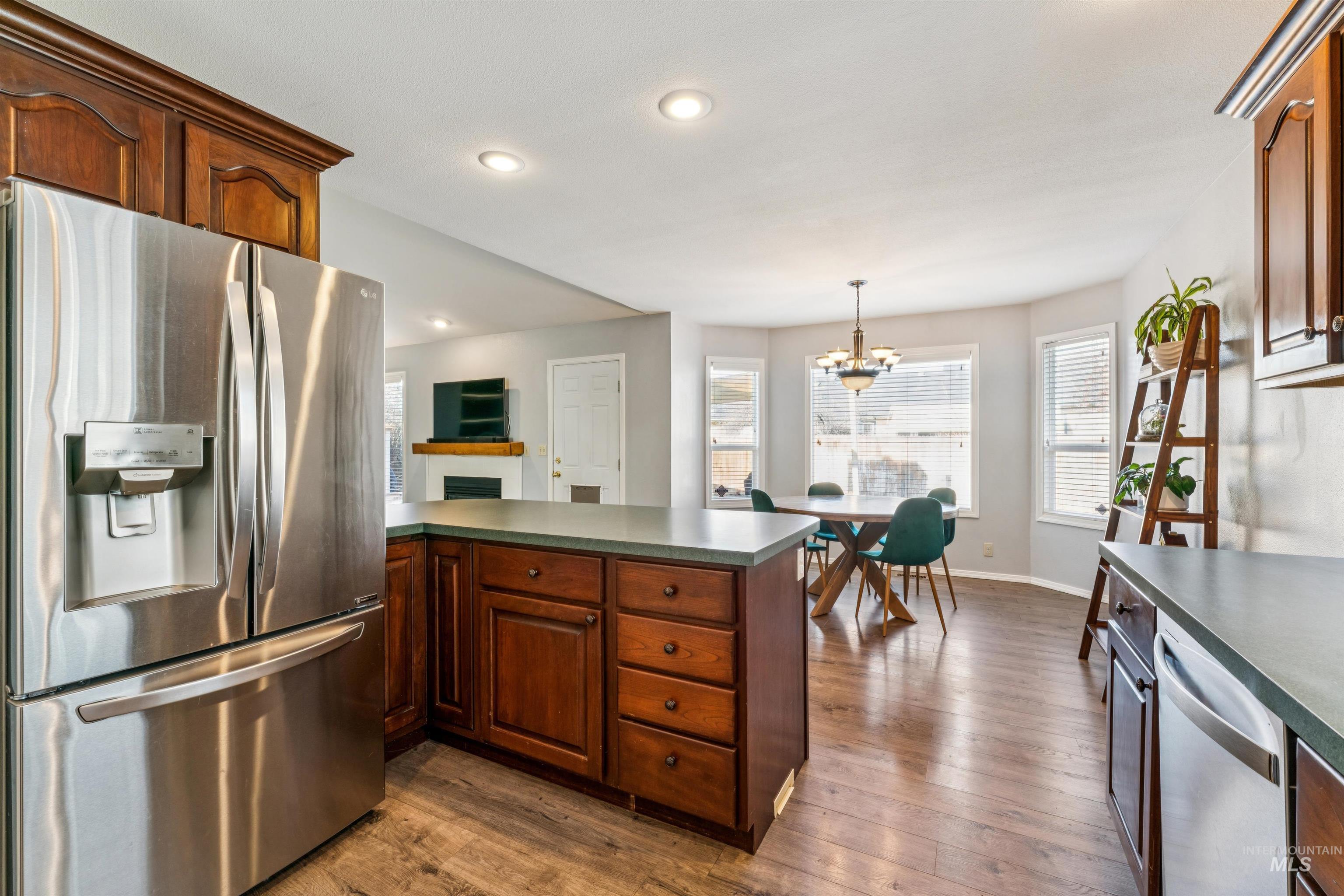 11968 W Bronte, Boise, Idaho 83709, 3 Bedrooms, 2 Bathrooms, Residential For Sale, Price $460,000,MLS 98972613