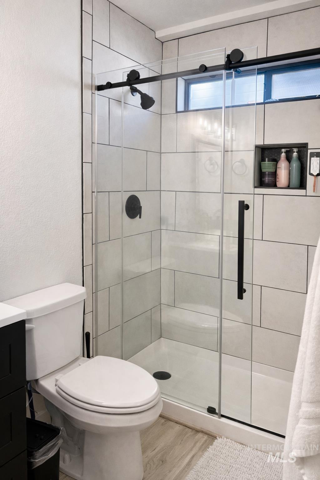 10907 W Annafaye St, Star, Idaho 83669, 3 Bedrooms, 2 Bathrooms, Residential For Sale, Price $420,000,MLS 98972614