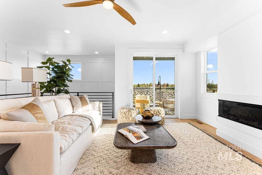 411 E Lombard Ln, Eagle, Idaho 83616, 4 Bedrooms, 3.5 Bathrooms, Residential For Sale, Price $769,900,MLS 98972615