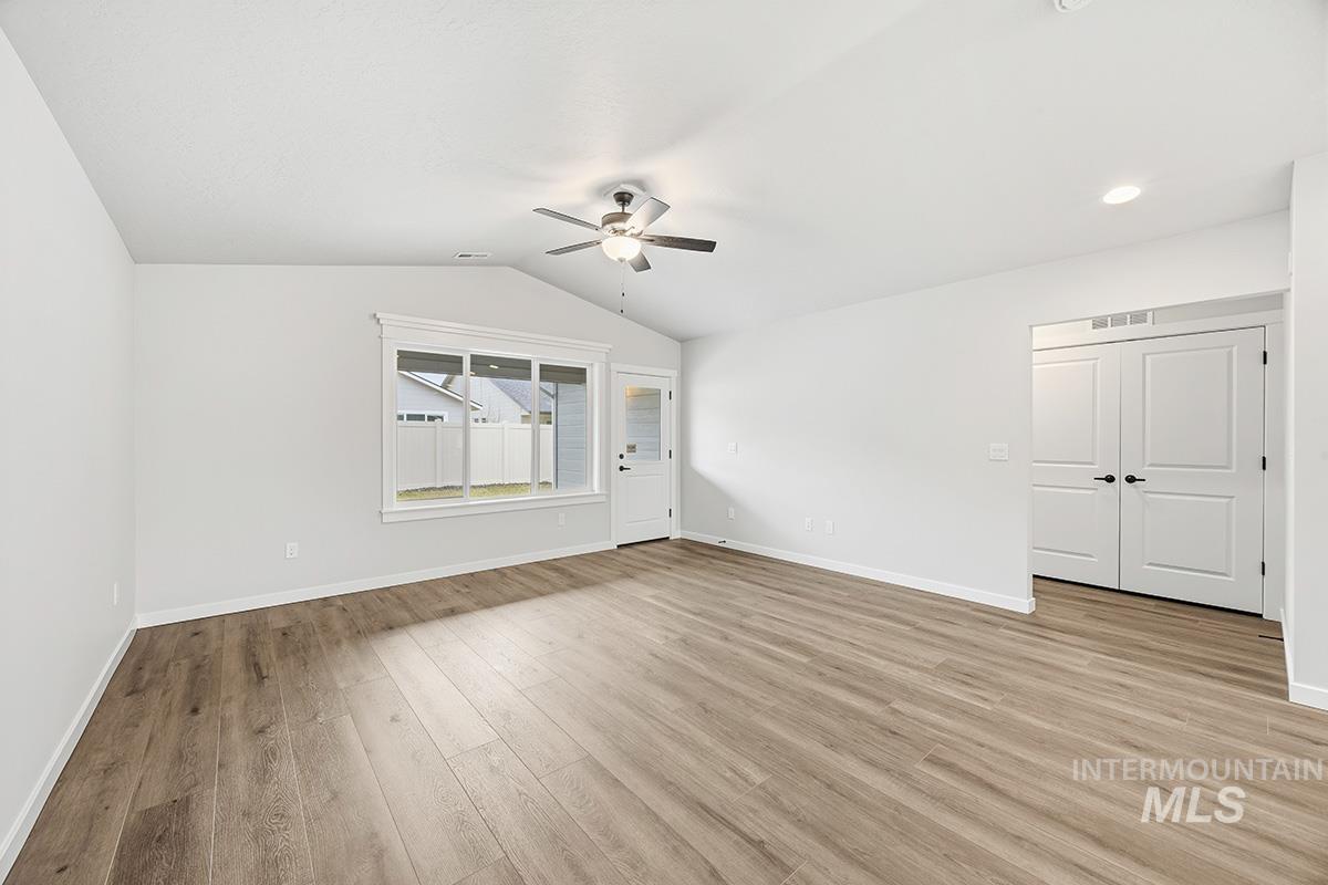 238 W Norwich St., Meridian, Idaho 83642, 3 Bedrooms, 2 Bathrooms, Residential For Sale, Price $455,800,MLS 98972616