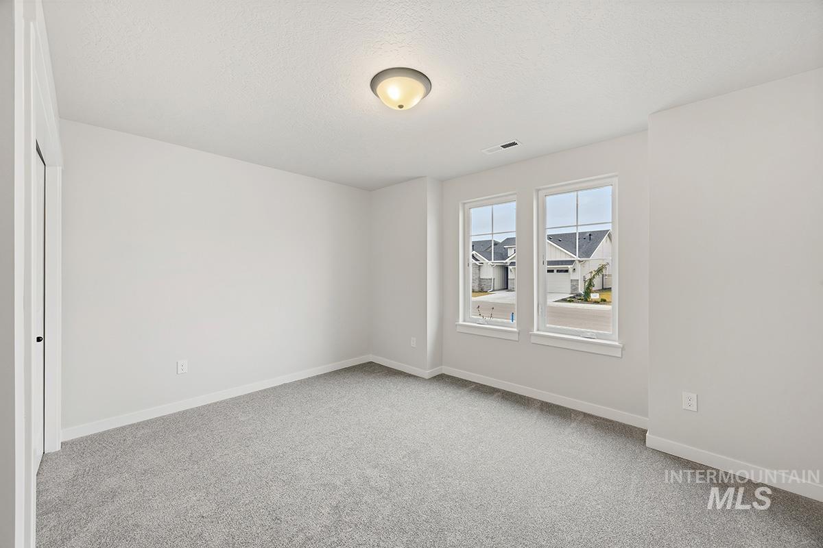 238 W Norwich St., Meridian, Idaho 83642, 3 Bedrooms, 2 Bathrooms, Residential For Sale, Price $455,800,MLS 98972616