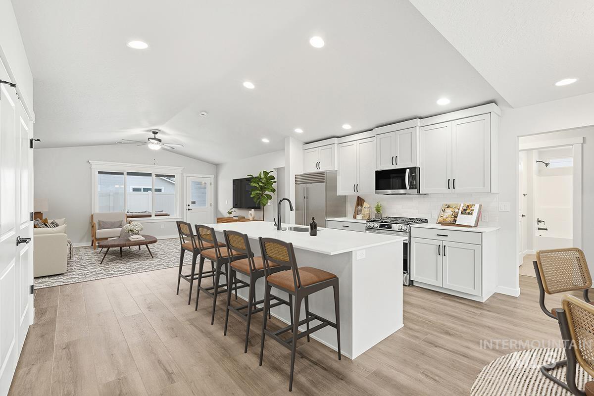 238 W Norwich St., Meridian, Idaho 83642, 3 Bedrooms, 2 Bathrooms, Residential For Sale, Price $455,800,MLS 98972616