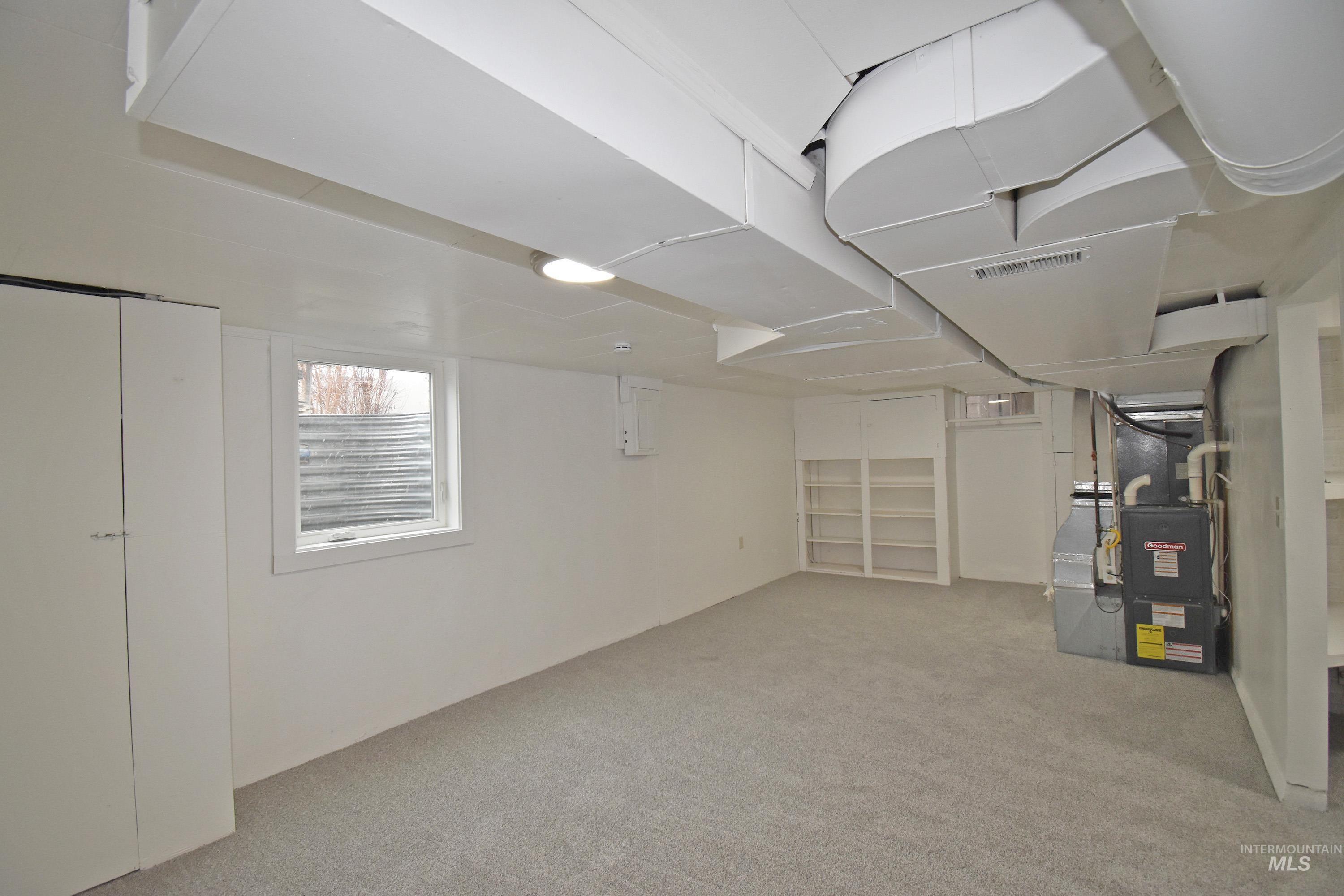 907 Maple Street, Clarkston, Washington 99403, 2 Bedrooms, 1 Bathroom, Residential For Sale, Price $279,000,MLS 98972617