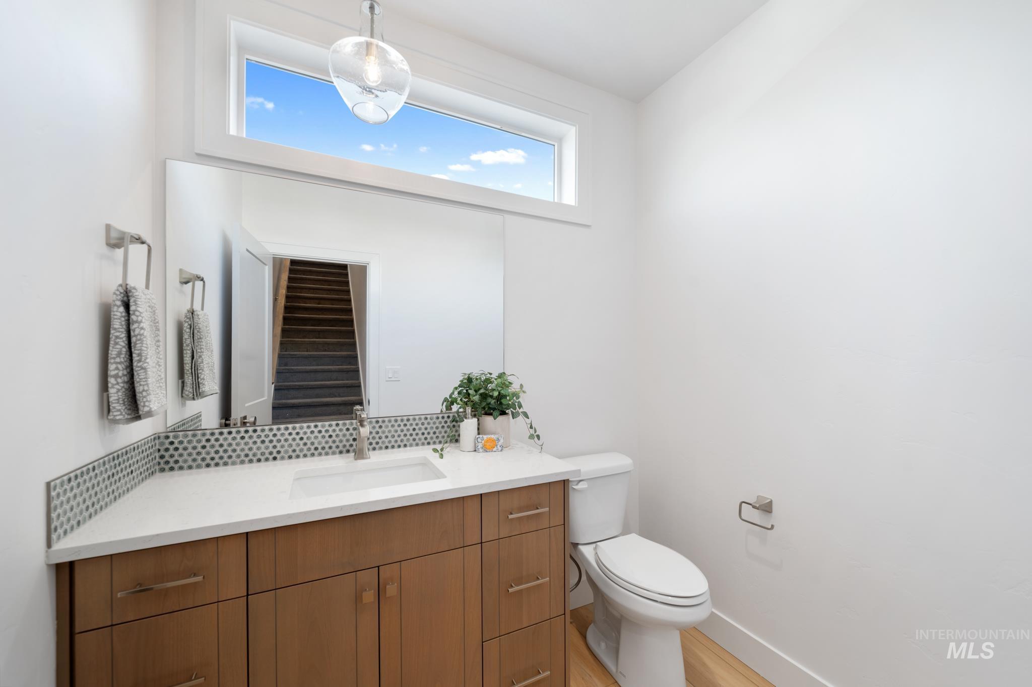 5264 N River Water Ln, Garden City, Idaho 83714, 3 Bedrooms, 2.5 Bathrooms, Residential For Sale, Price $749,900,MLS 98972619