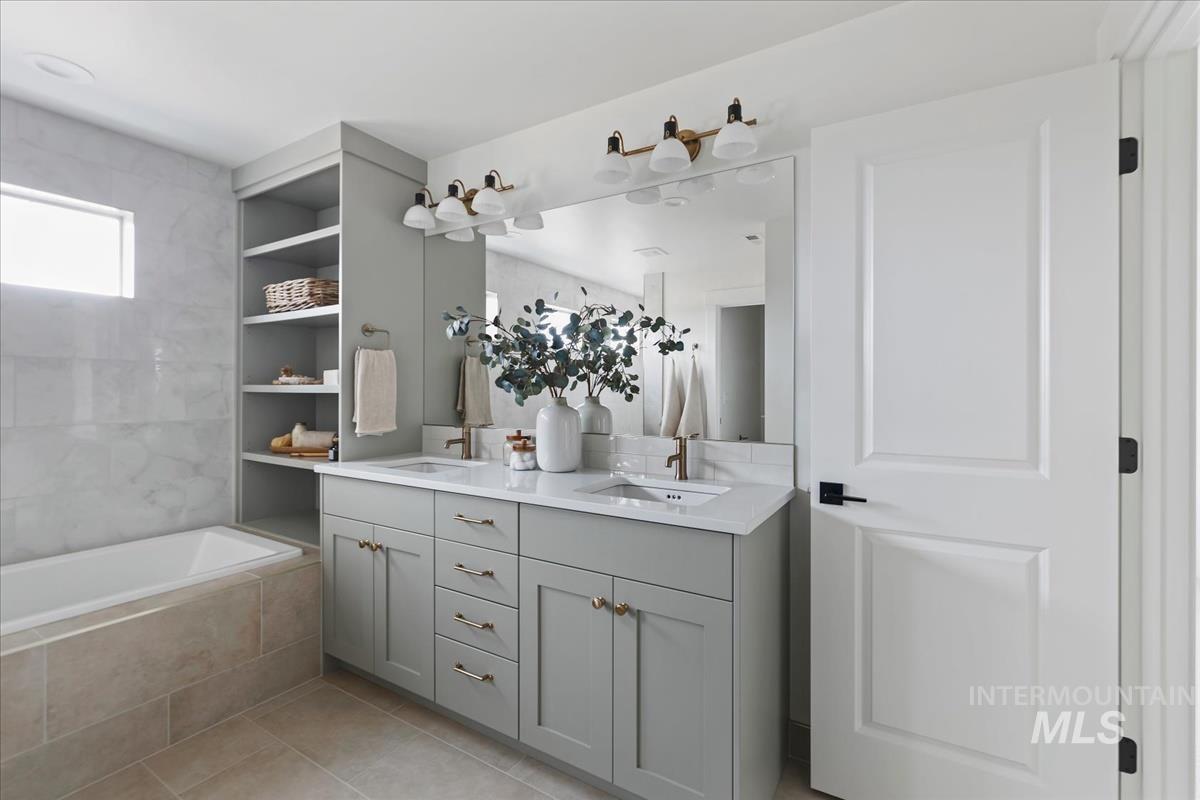 2527 E Cavern Way, Meridian, Idaho 83642, 4 Bedrooms, 3 Bathrooms, Residential For Sale, Price $899,900,MLS 98972622