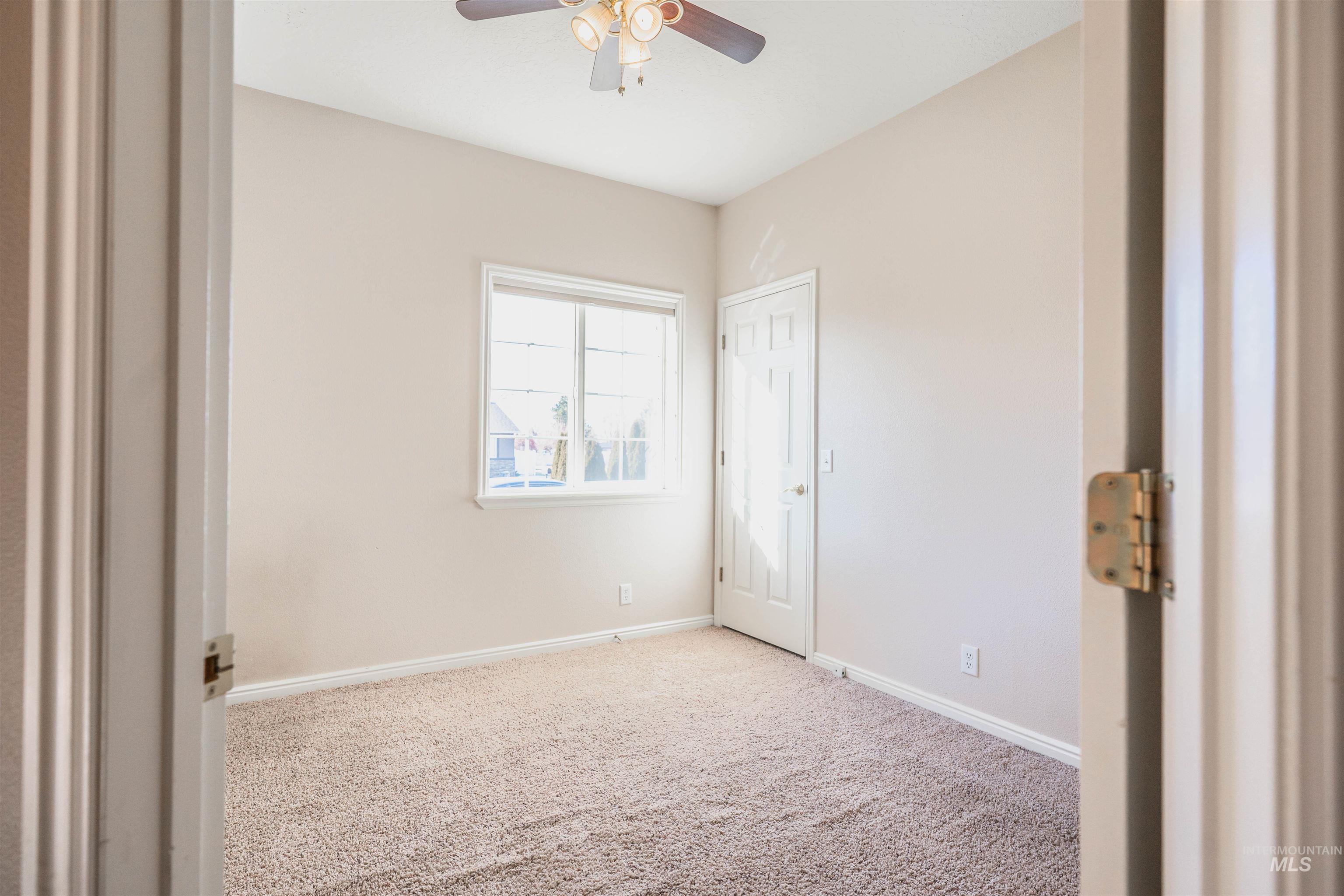 431 Pratt Pl, Burley, Idaho 83318, 3 Bedrooms, 2 Bathrooms, Residential For Sale, Price $425,000,MLS 98972624