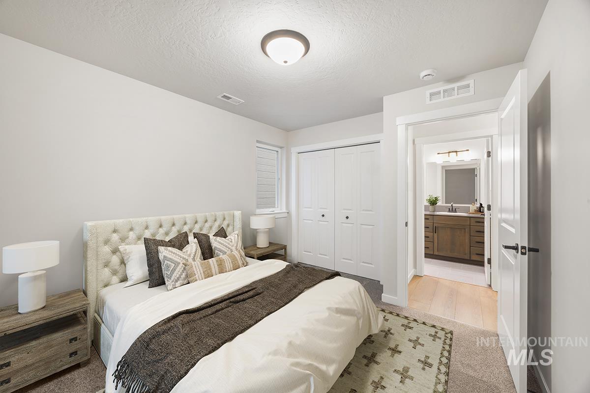 4309 S Zocalo Way, Meridian, Idaho 83642, 3 Bedrooms, 2 Bathrooms, Residential For Sale, Price $434,800,MLS 98972626