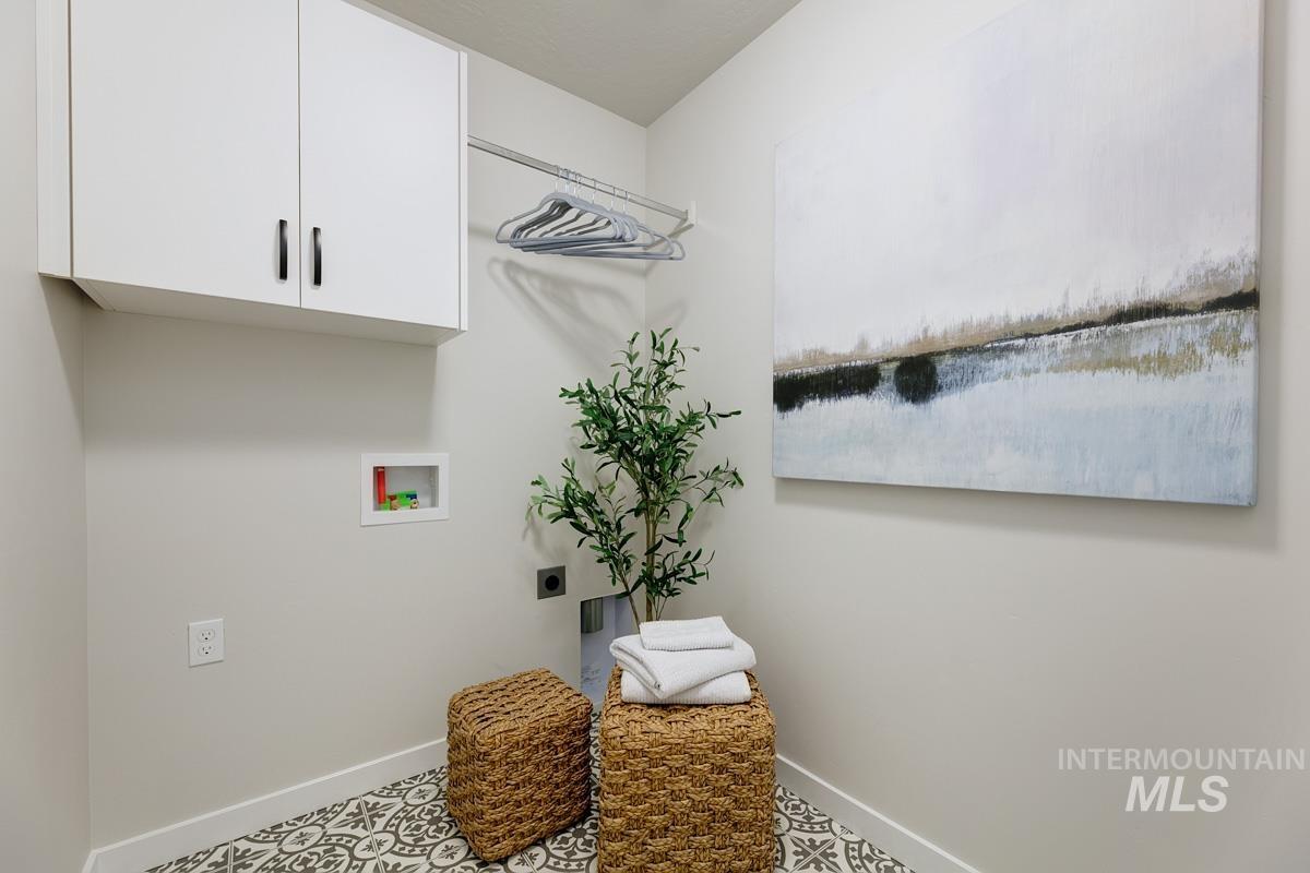 4309 S Zocalo Way, Meridian, Idaho 83642, 3 Bedrooms, 2 Bathrooms, Residential For Sale, Price $434,800,MLS 98972626