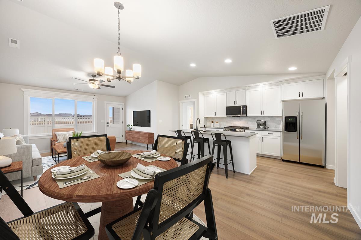 4309 S Zocalo Way, Meridian, Idaho 83642, 3 Bedrooms, 2 Bathrooms, Residential For Sale, Price $434,800,MLS 98972626