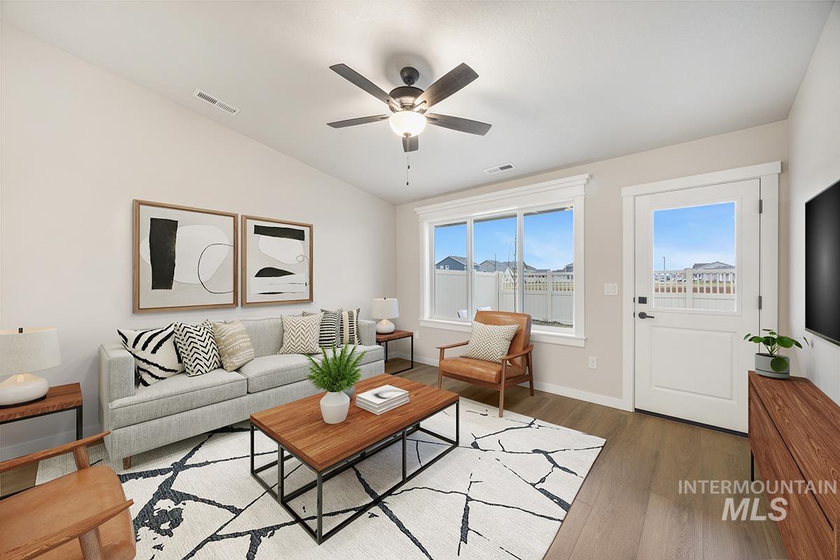 4309 S Zocalo Way, Meridian, Idaho 83642, 3 Bedrooms, 2 Bathrooms, Residential For Sale, Price $434,800,MLS 98972626