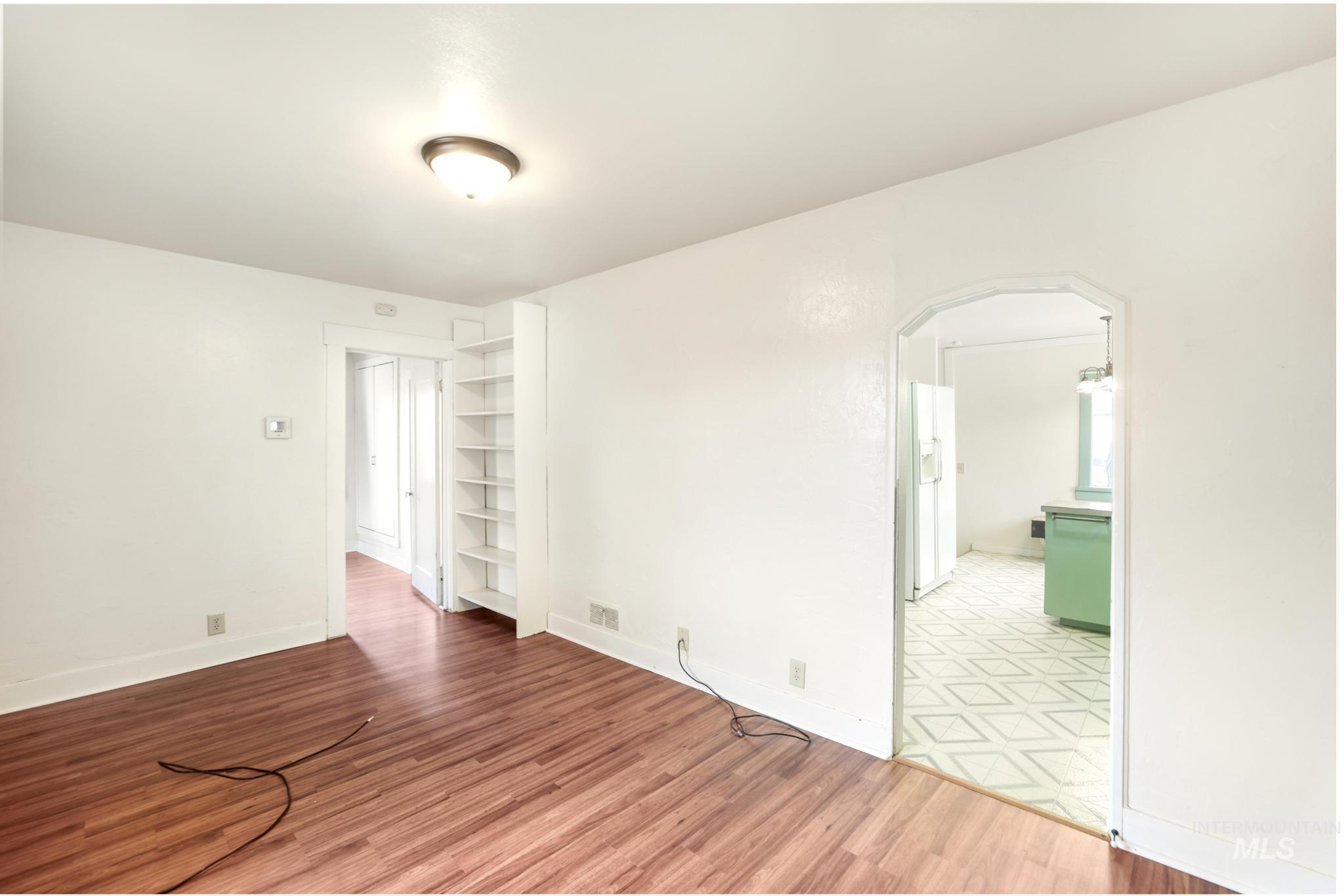 250 Elm st, Twin Falls, Idaho 83301, 2 Bedrooms, 1 Bathroom, Residential For Sale, Price $155,000,MLS 98972627