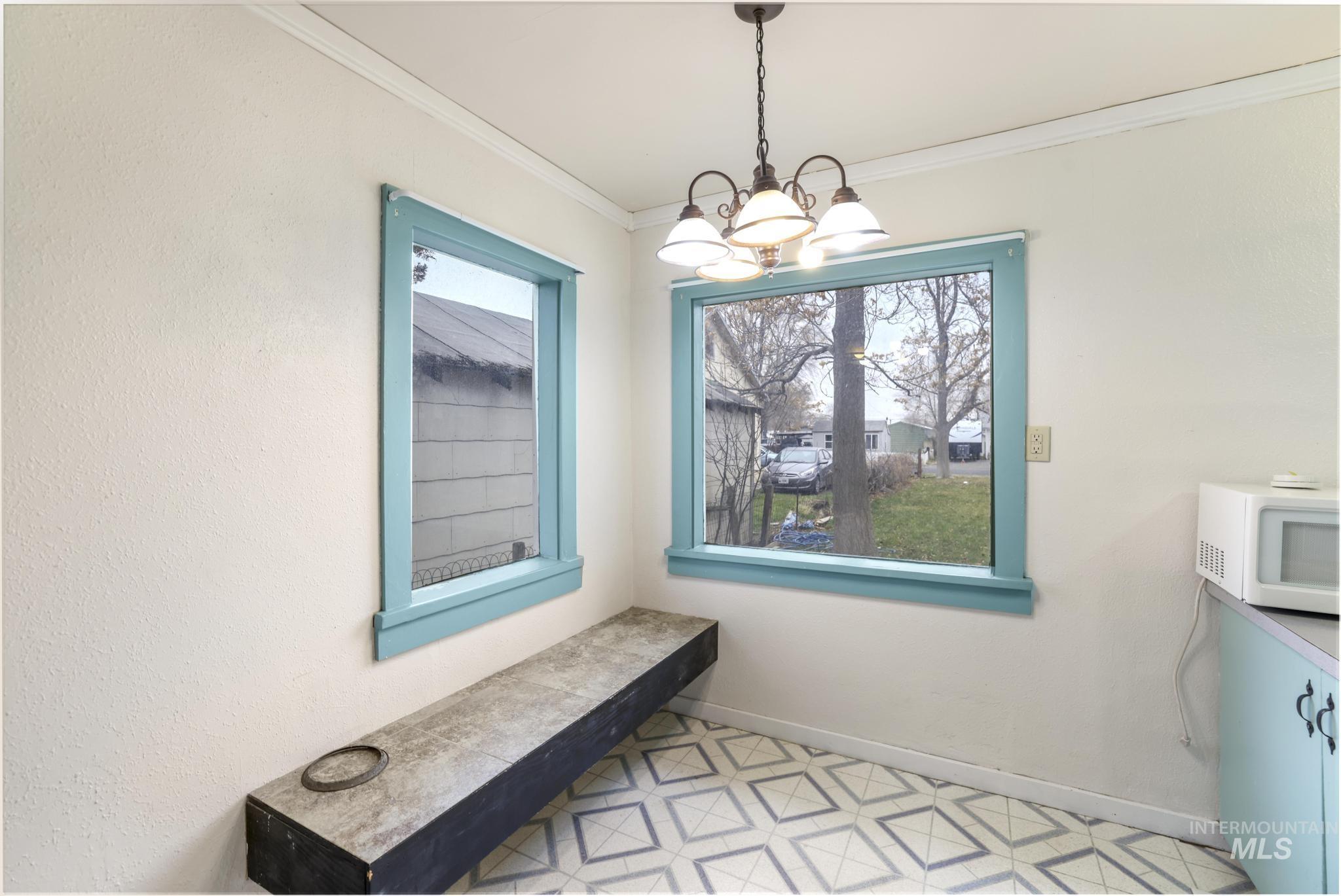 250 Elm st, Twin Falls, Idaho 83301, 2 Bedrooms, 1 Bathroom, Residential For Sale, Price $155,000,MLS 98972627