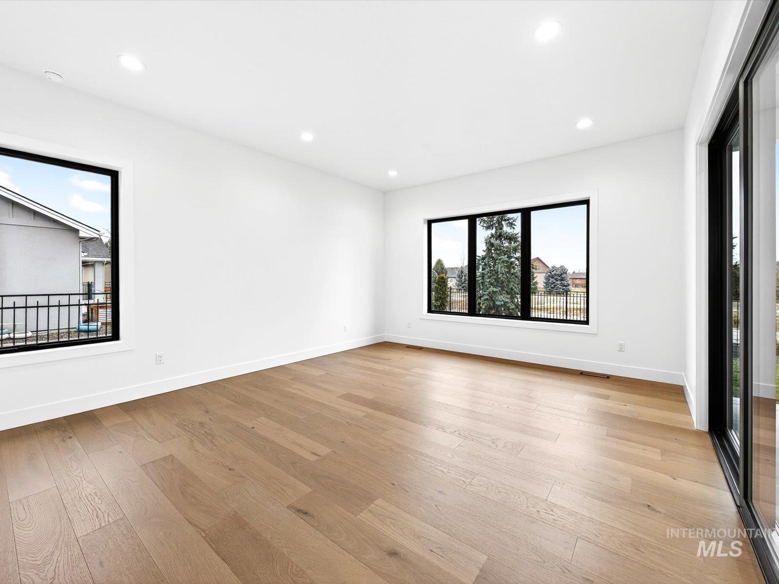 6349 W Piaffe St, Eagle, Idaho 83616, 3 Bedrooms, 3.5 Bathrooms, Residential For Sale, Price $1,349,900,MLS 98972628