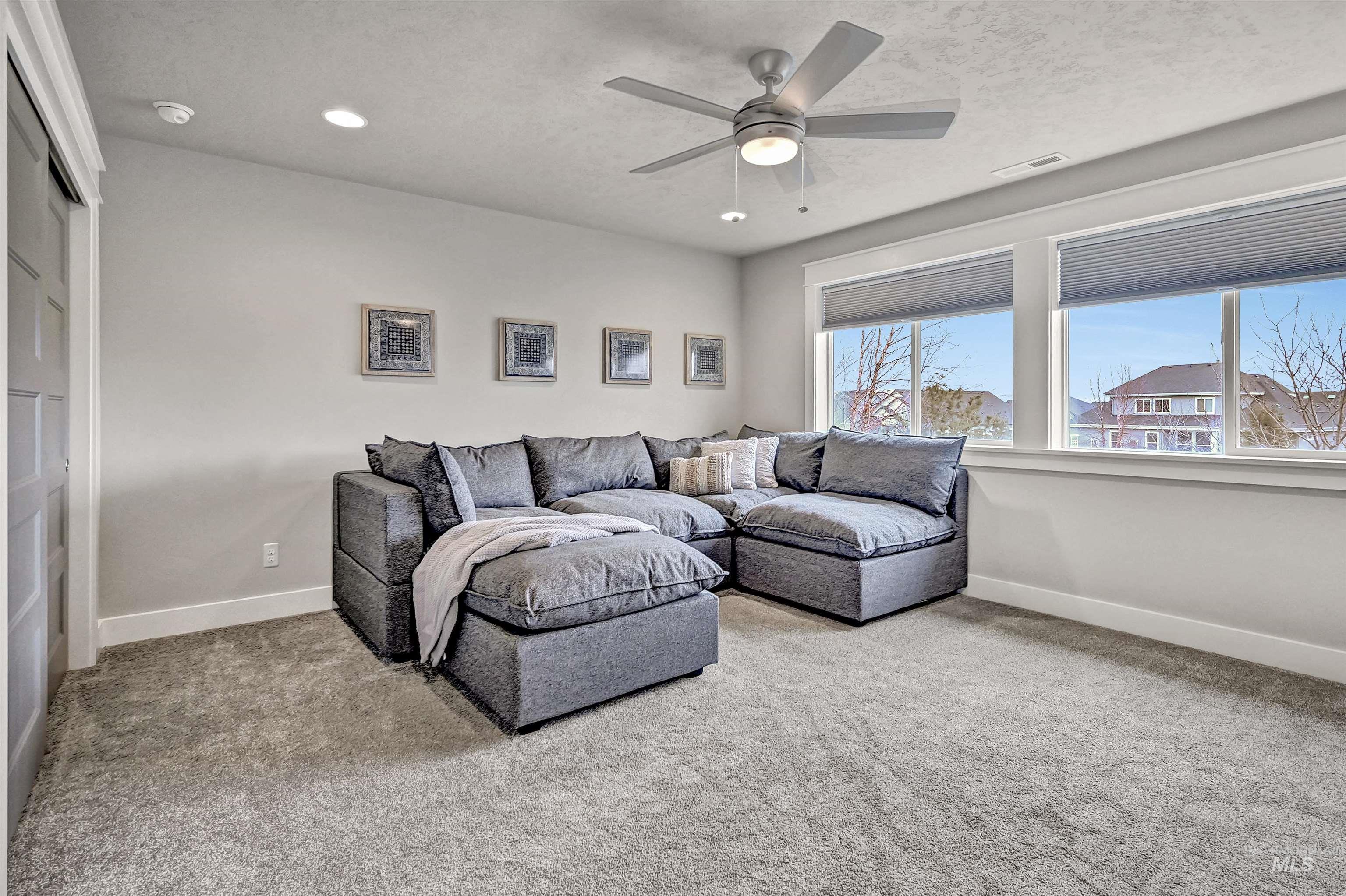 5802 S Wayland Way, Meridian, Idaho 83642, 5 Bedrooms, 2.5 Bathrooms, Residential For Sale, Price $799,888,MLS 98972629