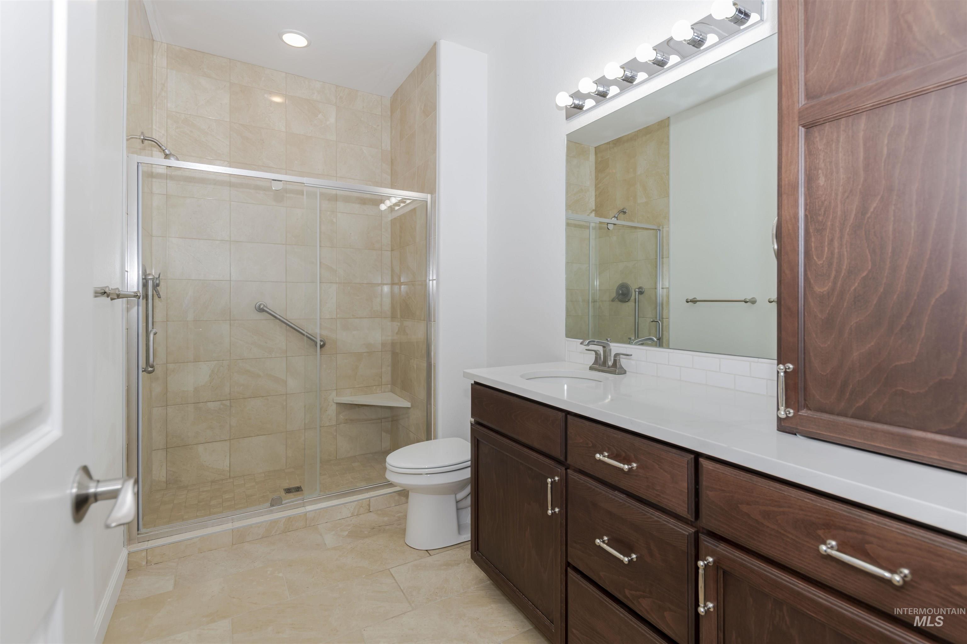 910 Vineland Dr, Clarkston, Washington 99403, 2 Bedrooms, 2 Bathrooms, Residential For Sale, Price $480,000,MLS 98972632