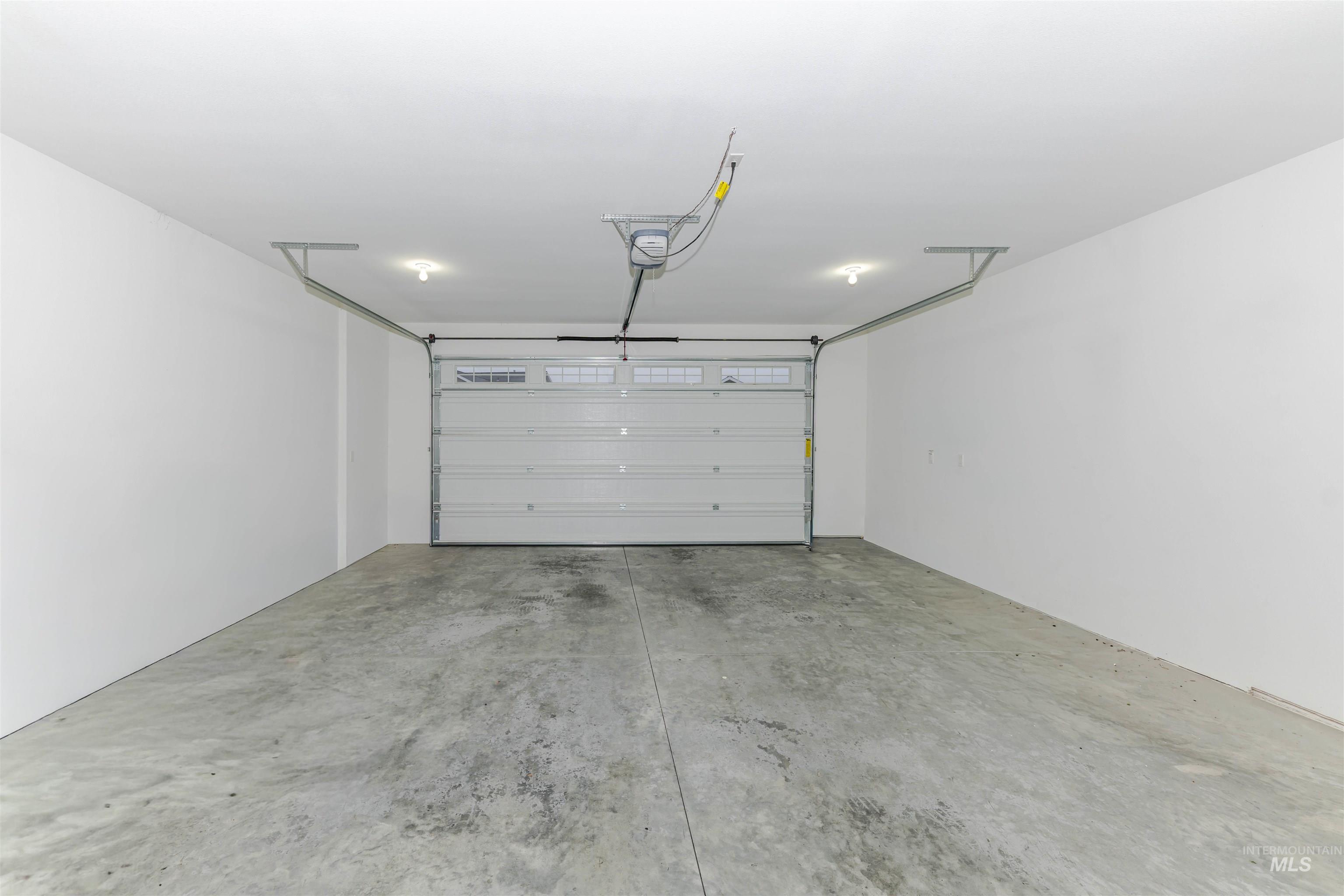 910 Vineland Dr, Clarkston, Washington 99403, 2 Bedrooms, 2 Bathrooms, Residential For Sale, Price $480,000,MLS 98972632