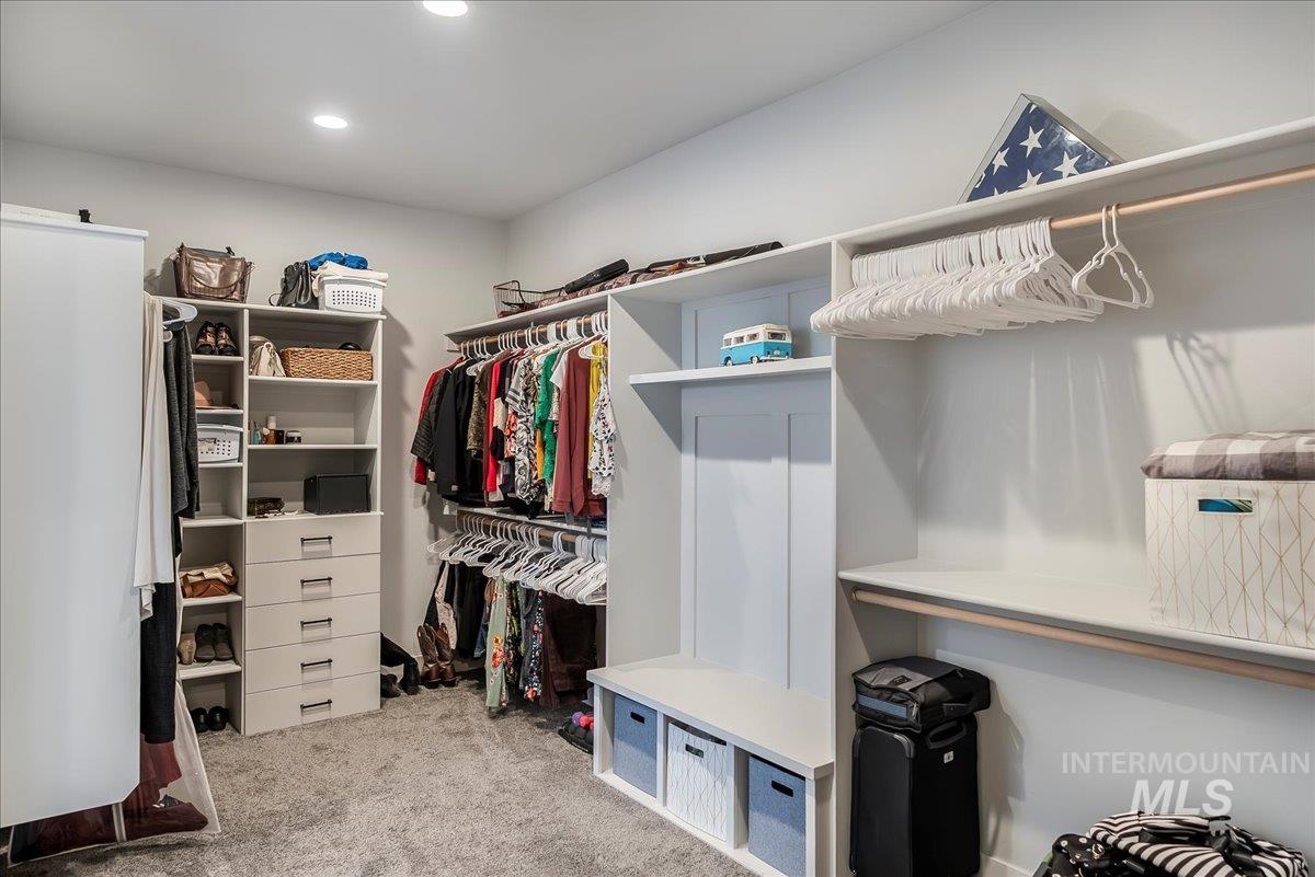 103 S 160 W, Jerome, Idaho 83338, 4 Bedrooms, 3.5 Bathrooms, Residential For Sale, Price $759,900,MLS 98972633