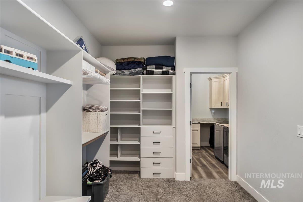 103 S 160 W, Jerome, Idaho 83338, 4 Bedrooms, 3.5 Bathrooms, Residential For Sale, Price $679,900,MLS 98972633