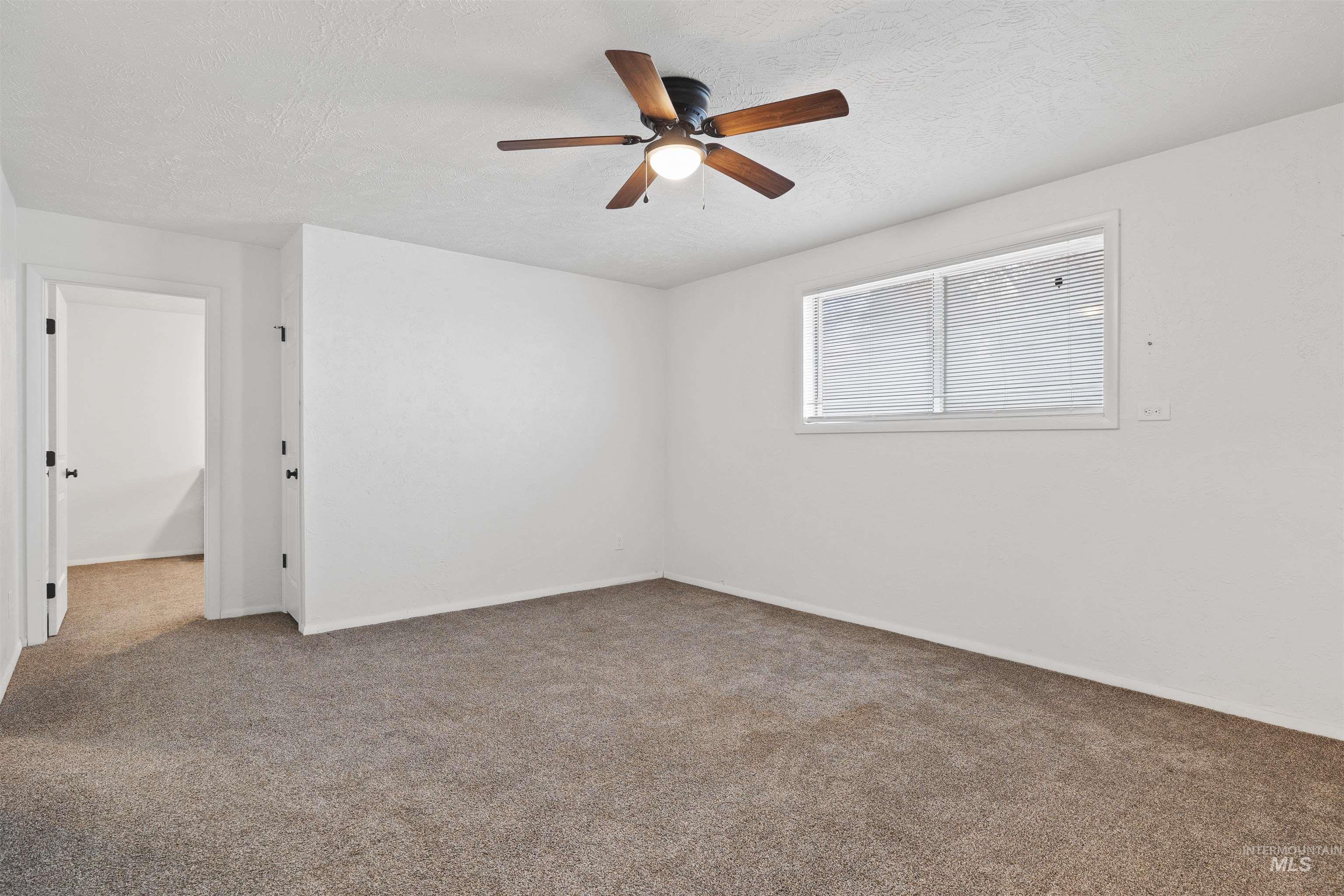 60 Laurie Ln, Burley, Idaho 83318-5037, 4 Bedrooms, 2 Bathrooms, Residential For Sale, Price $350,000,MLS 98972634